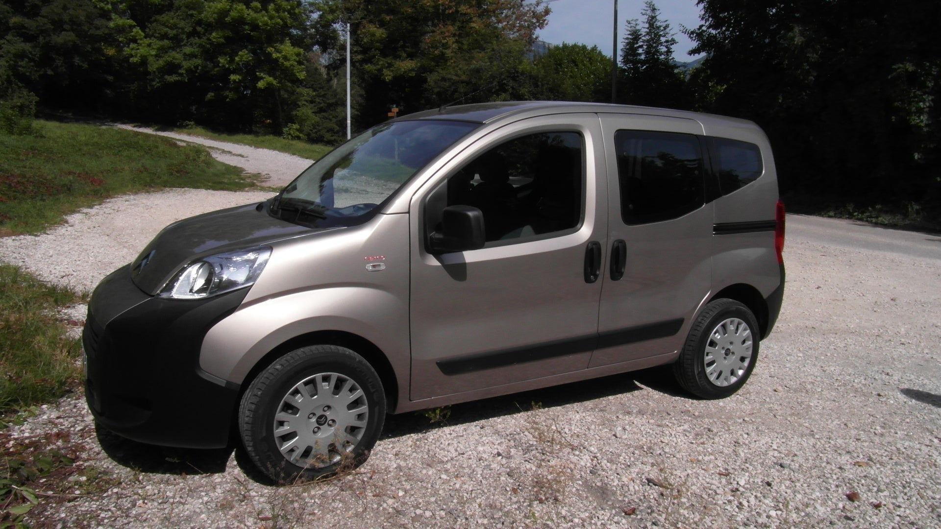 Direct4x4 Accessories for Citroen Nemo Vehicles