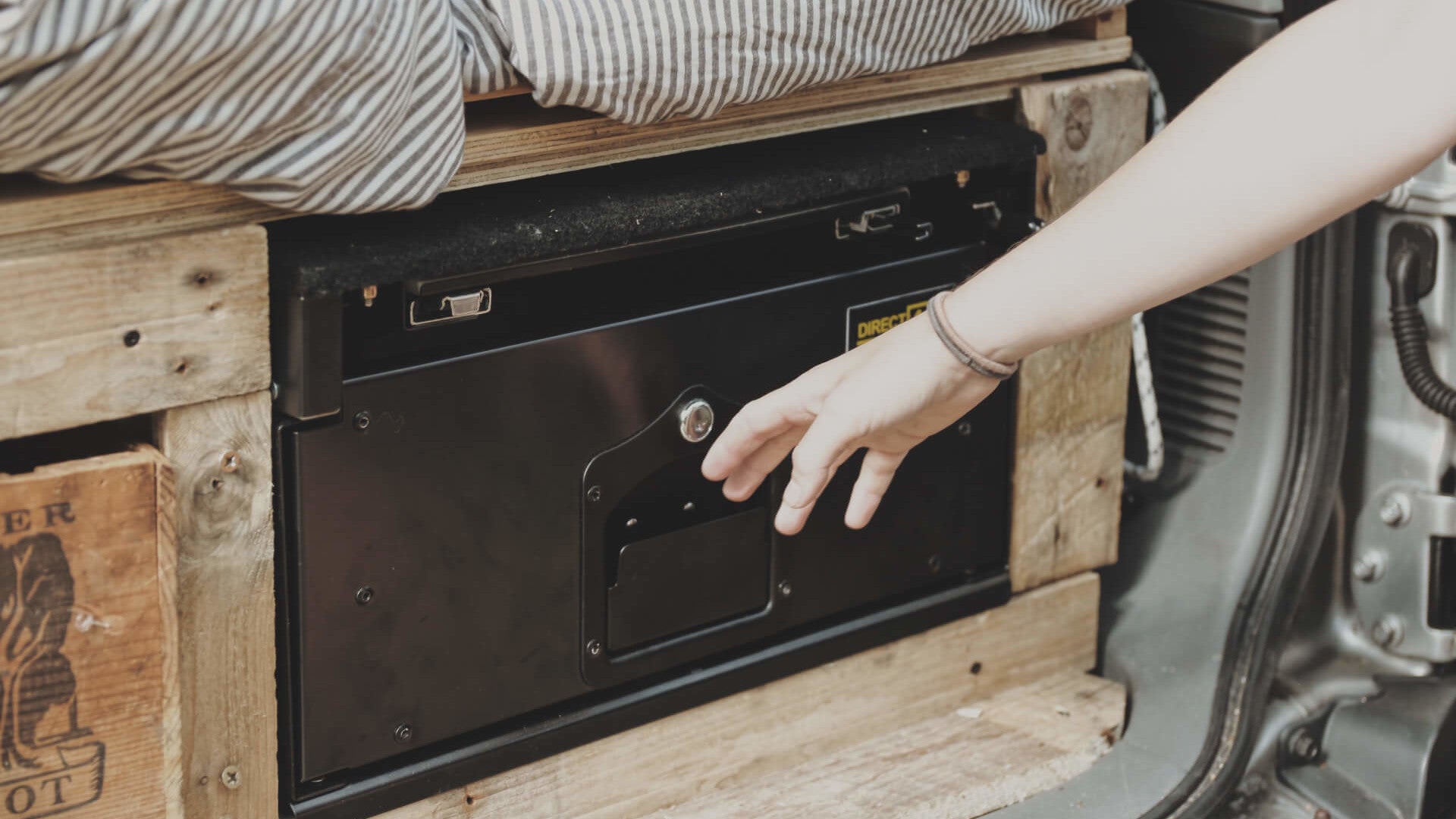 Direct4x4 Expedition Drawer Unit Storage Systems