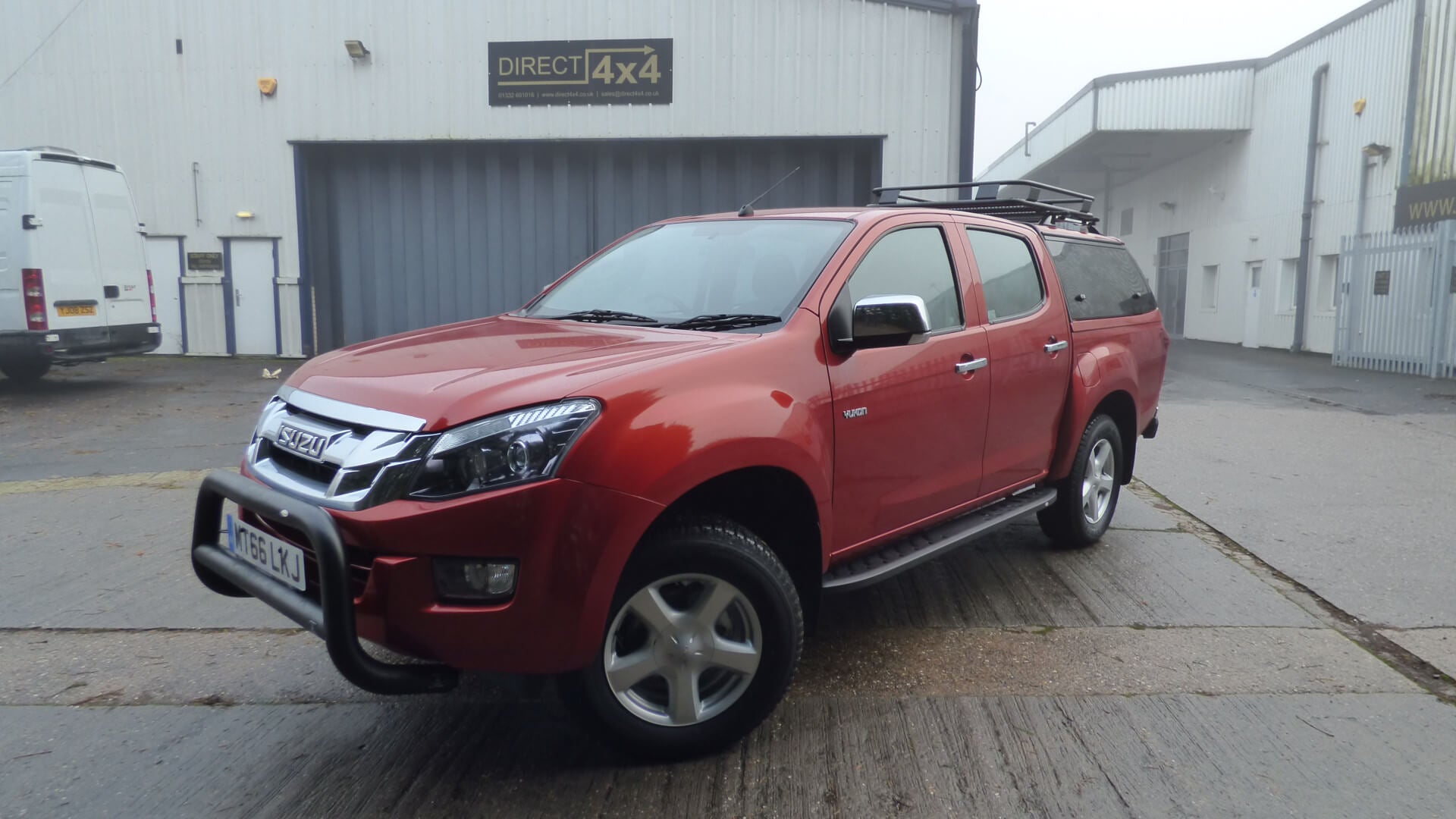Direct4x4 Accessories for Isuzu Vehicles