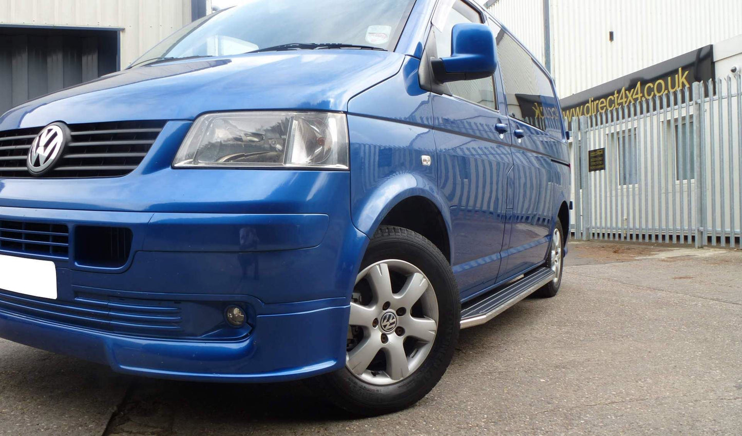 Direct4x4 Side Steps and Bars Raptor Side Steps Running Boards for Volkswagen Transporter T5 SWB