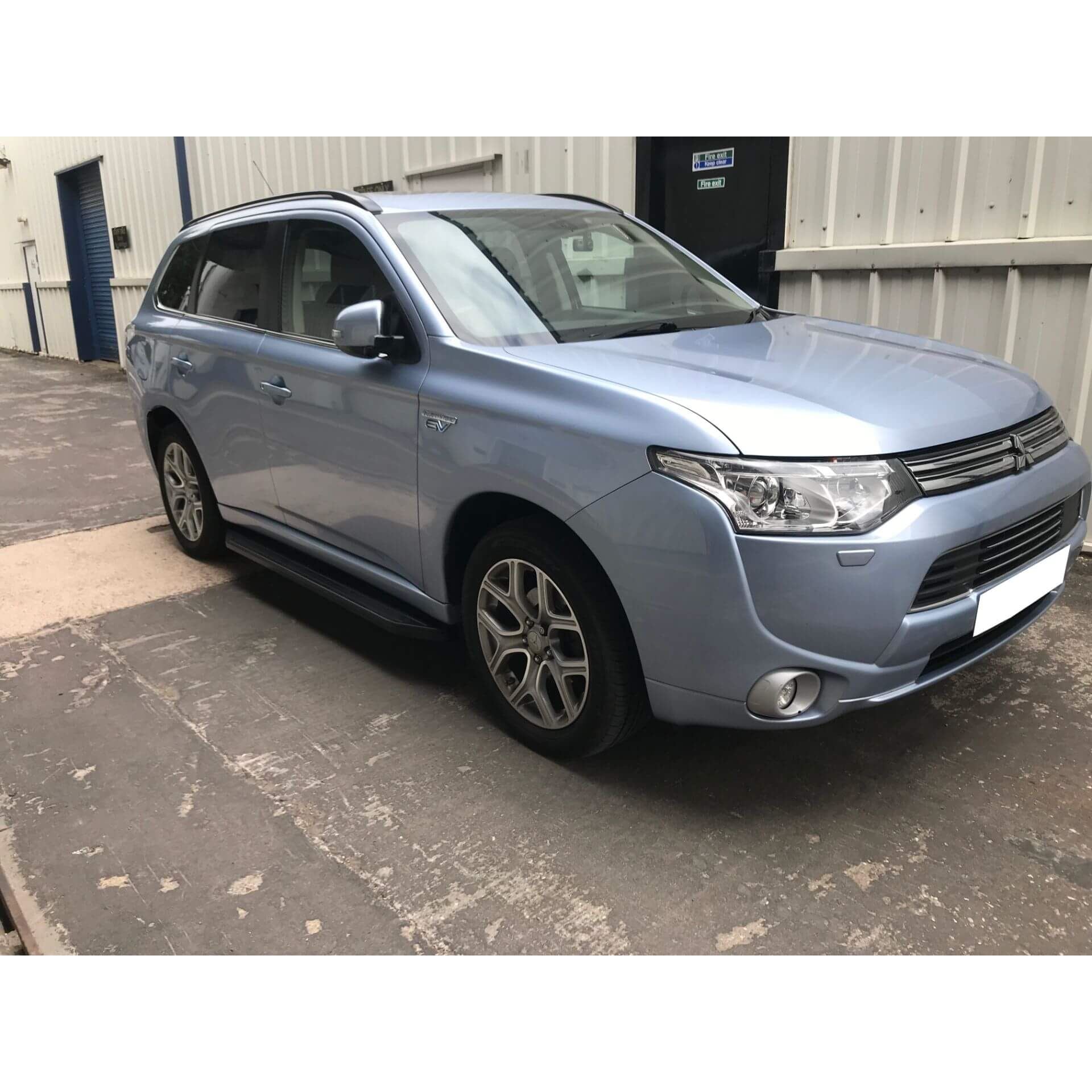 Direct4x4 Side Steps and Bars Black Raptor Side Steps Running Boards for Mitsubishi Outlander PHEV 2013-2021