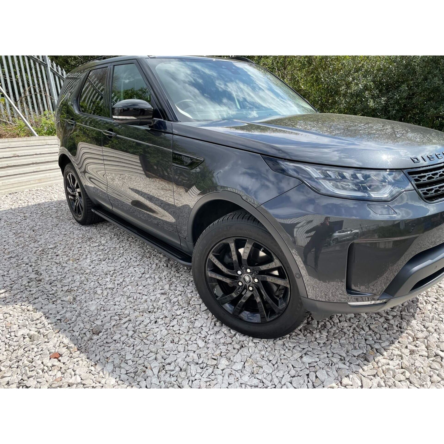 Direct4x4 Side Steps and Bars Puma Side Steps Running Boards for Land Rover Discovery 5 2017+
