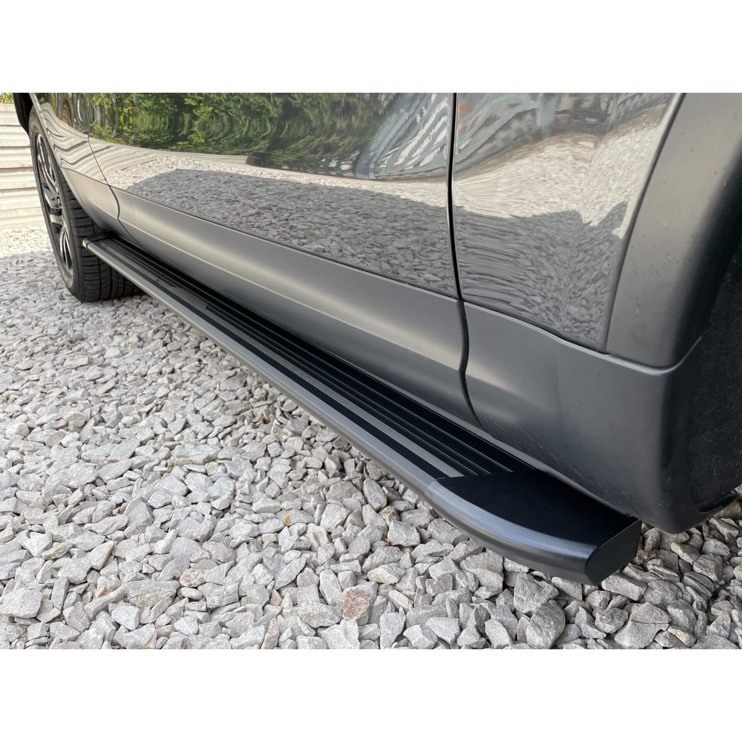 Direct4x4 Side Steps and Bars Puma Side Steps Running Boards for Land Rover Discovery 5 2017+