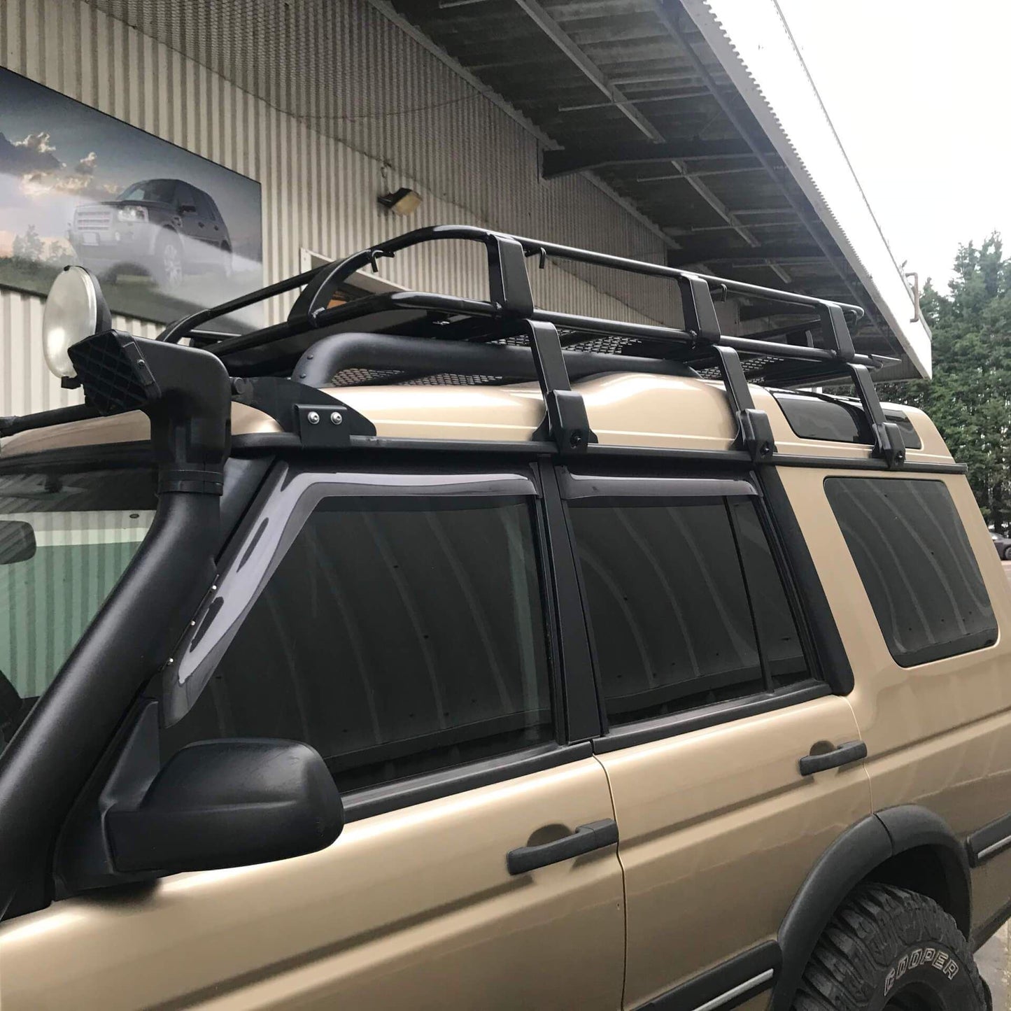 Direct4x4 Roof Racks Expedition Steel Full Basket Roof Rack for Land Rover Discovery 1 and 2