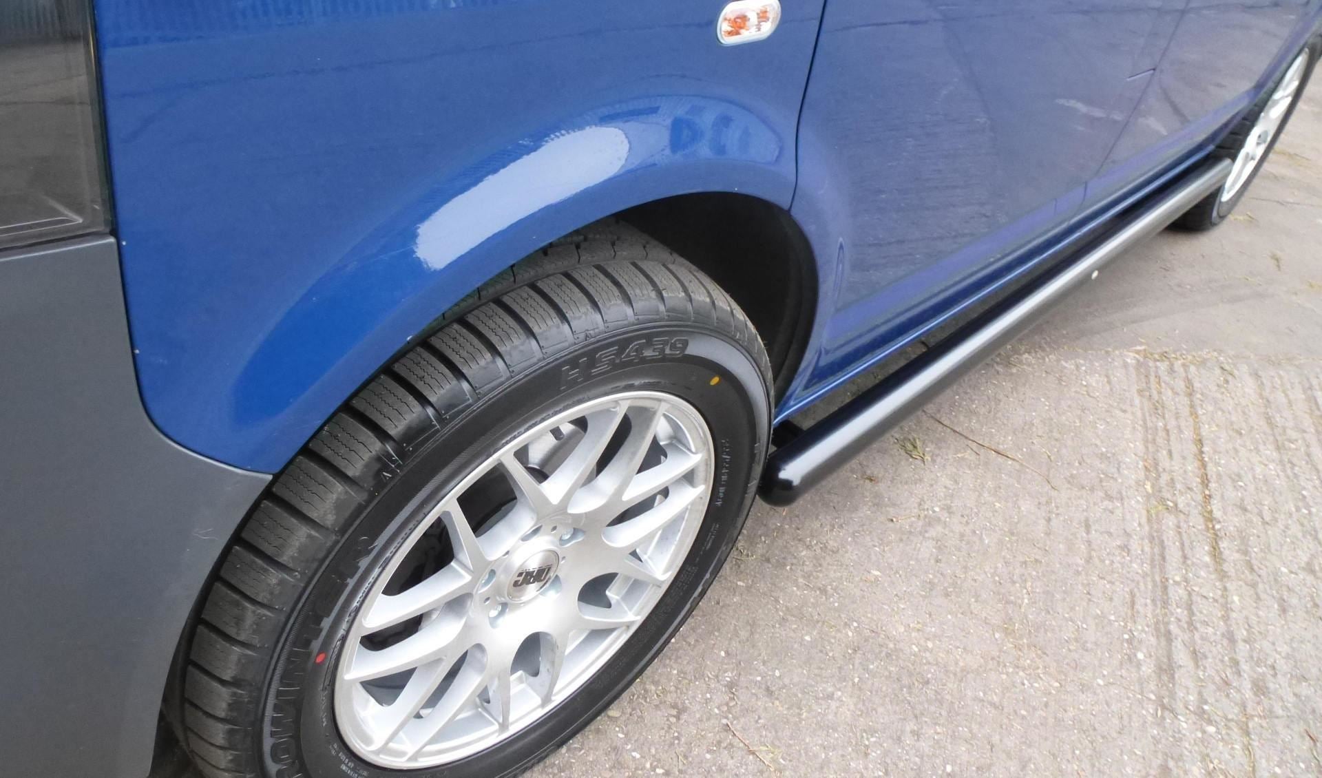 Direct4x4 Side Steps and Bars Black Side Bars with Rounded Ends for Volkswagen Transporter T5 LWB