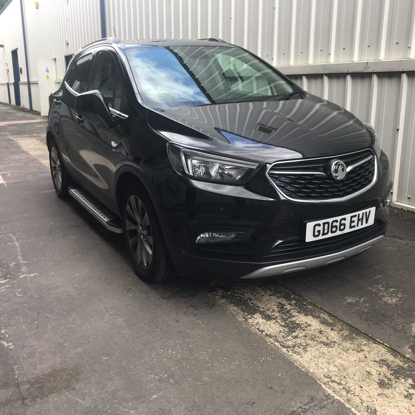 Direct4x4 Side Steps and Bars Freedom Side Steps Running Boards for Vauxhall Opel Mokka 2012-2019