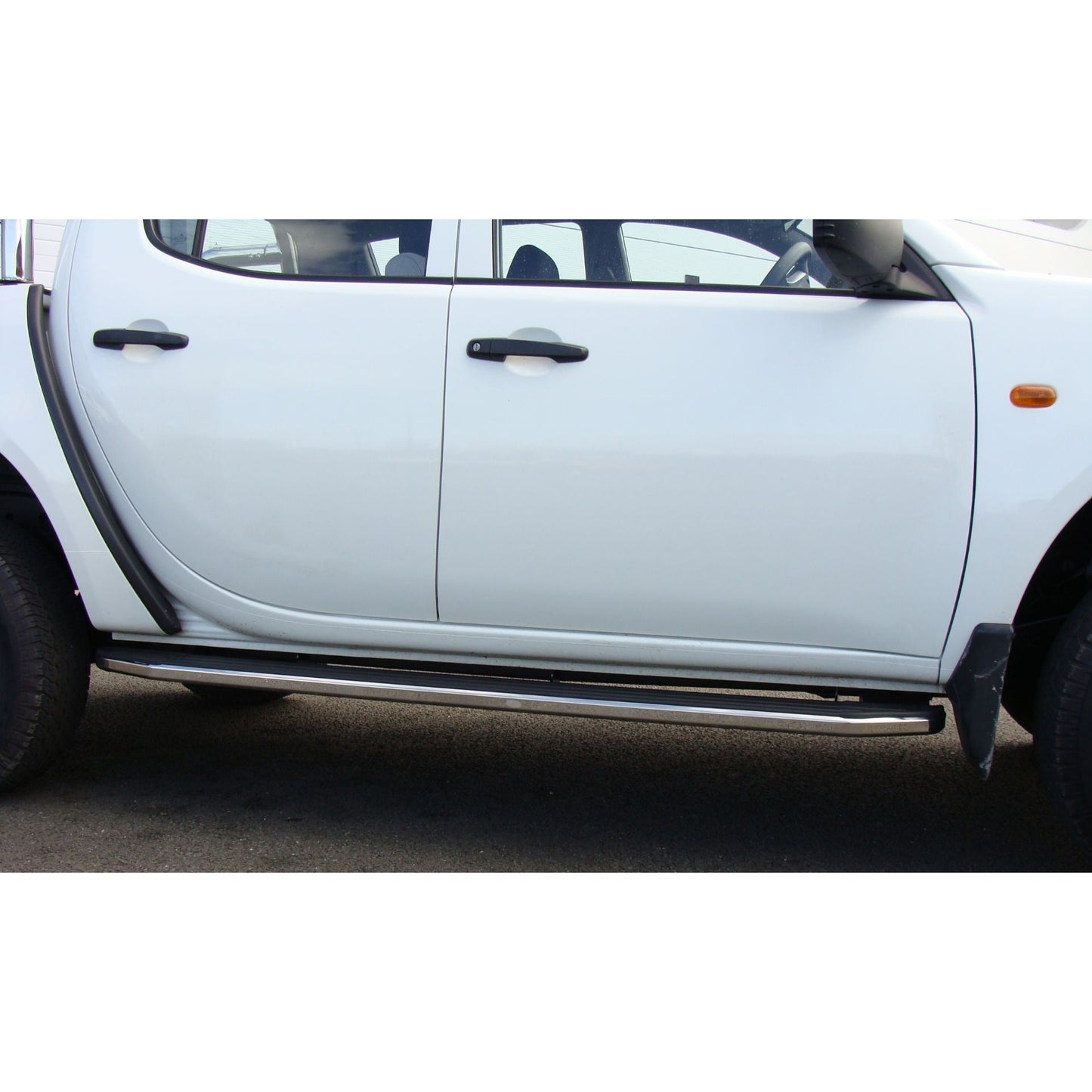 Direct4x4 Side Steps and Bars Raptor Side Steps Running Boards for Mitsubishi L200 Double Cab 2005-2015