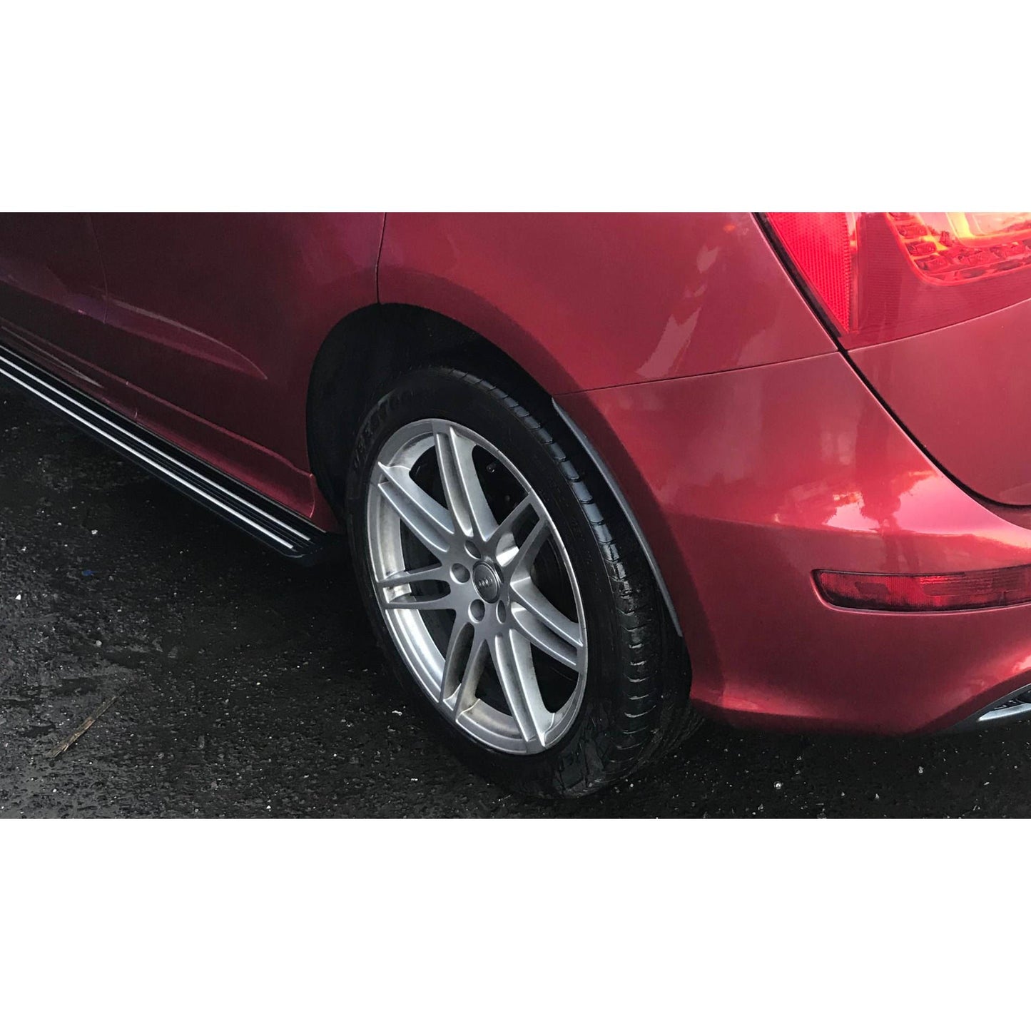 Direct4x4 Side Steps and Bars Stallion Side Steps Running Boards for Audi Q5 2009-2016