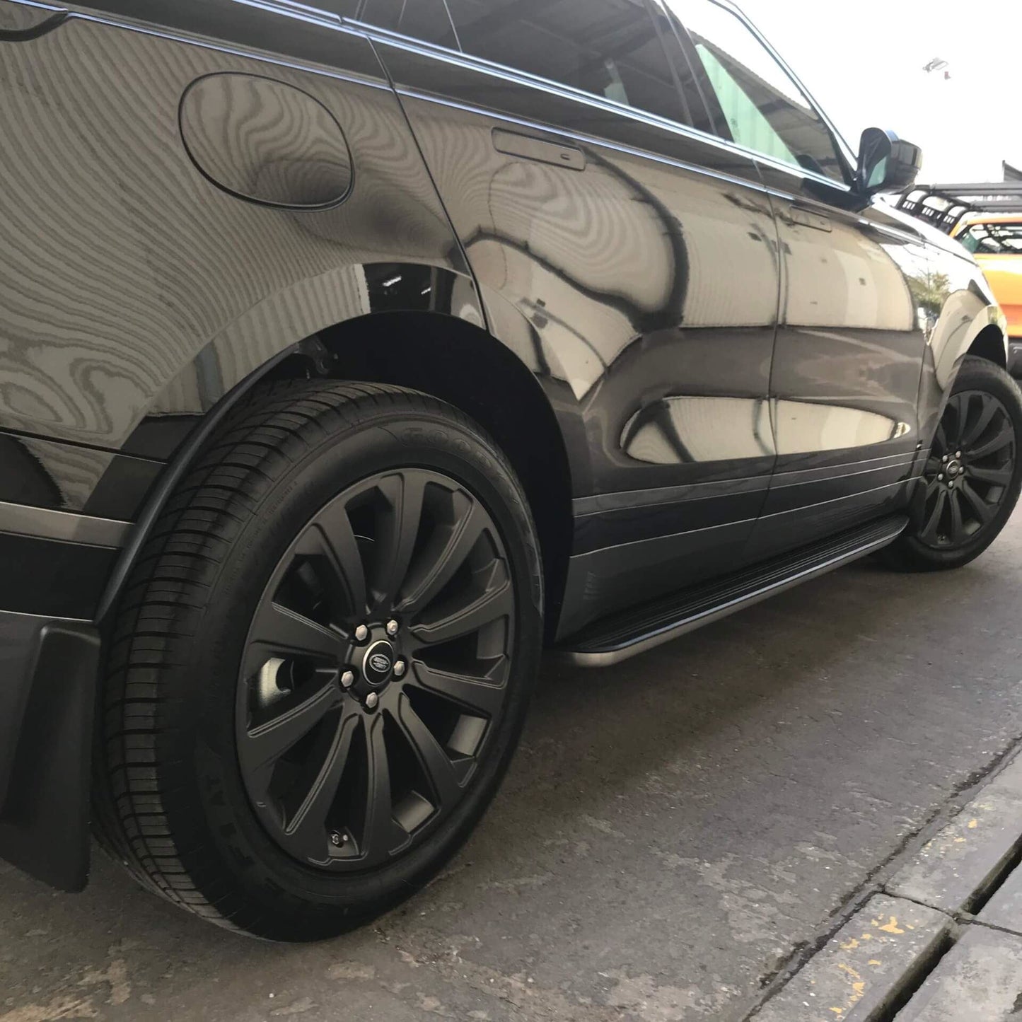 Direct4x4 Side Steps and Bars Black Raptor Side Steps Running Boards for Range Rover Sport 2013-2022 (L494)