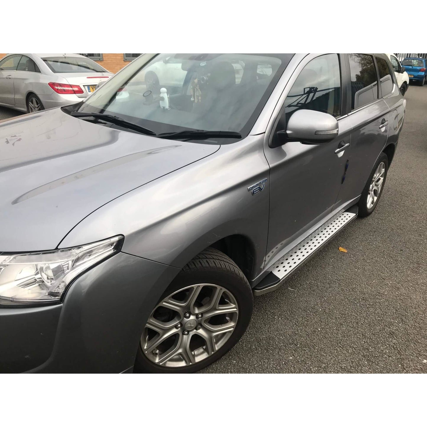 Direct4x4 Side Steps and Bars Freedom Side Steps Running Boards for Mitsubishi Outlander PHEV 2013-2021