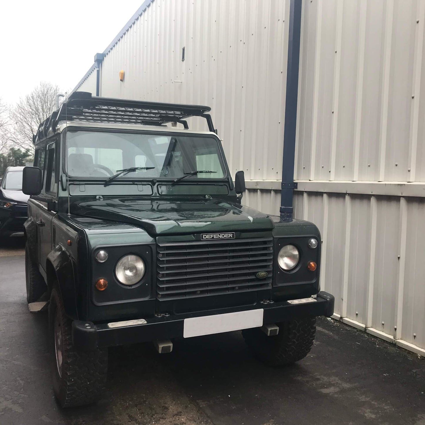 Direct4x4 Roof Racks Expedition Aluminium Flat Roof Rack for Land Rover Defender 90 1983-2016