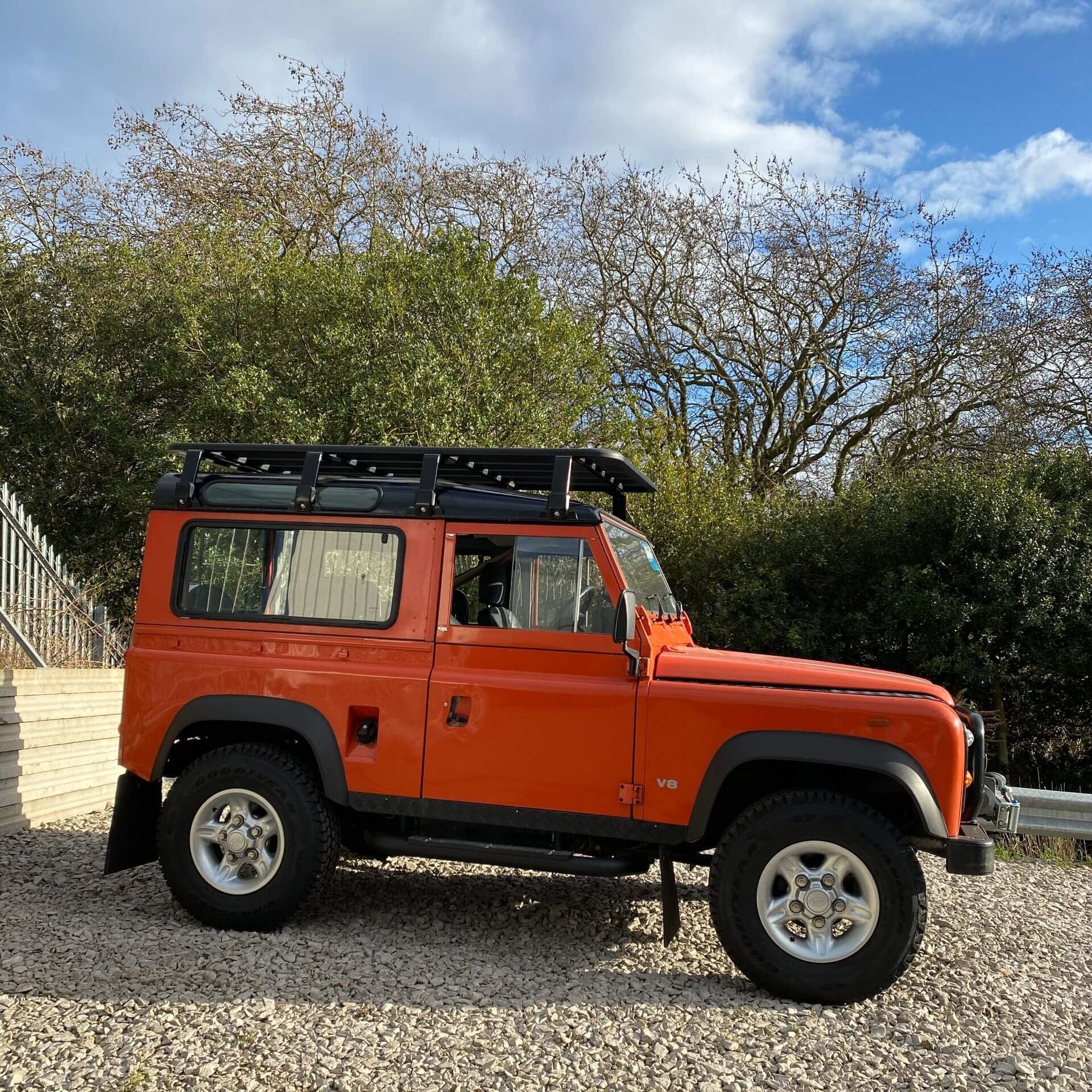 Direct4x4 Roof Racks AluMod Low Profile 220cm x 125cm Roof Rack Land Rover Defender 90 1983-2016