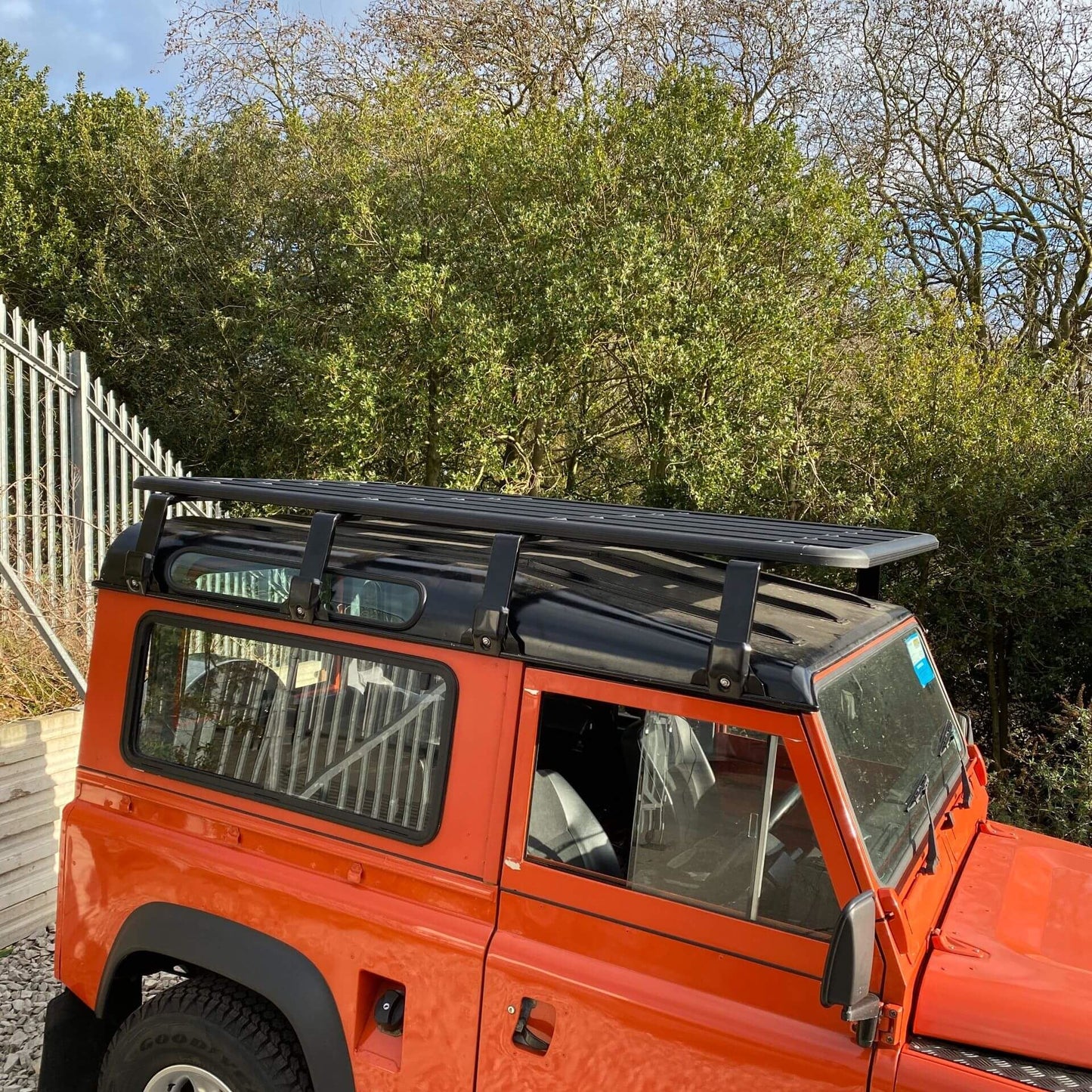 Direct4x4 Roof Racks AluMod Low Profile 220cm x 125cm Roof Rack Land Rover Defender 90 1983-2016