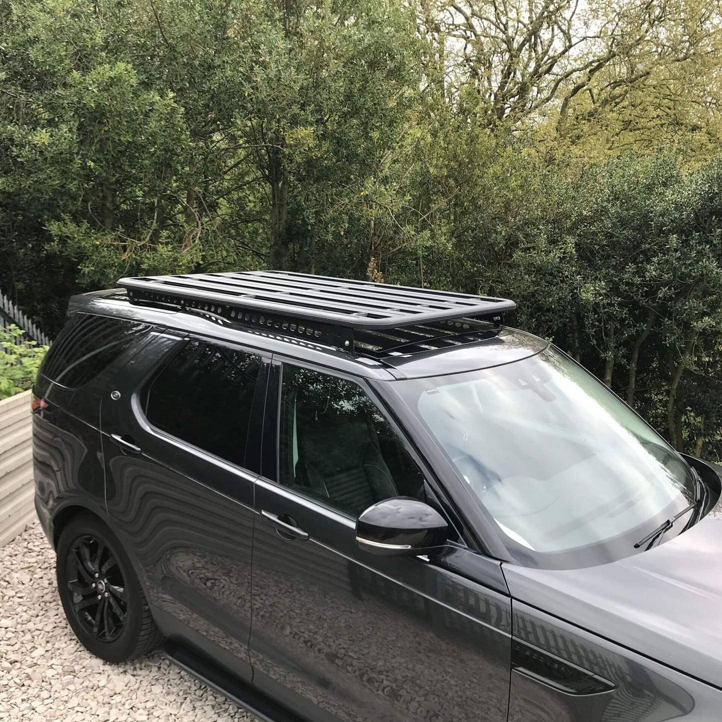 Direct4x4 Roof Racks AluMod Low Profile 180cm x 125cm Roof Rack for the Land Rover Discovery 5 2017+
