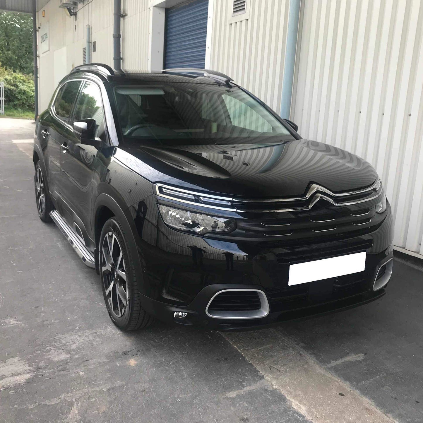 Direct4x4 Side Steps and Bars Stingray Side Steps Running Boards for Citroen C5 Aircross 2018+