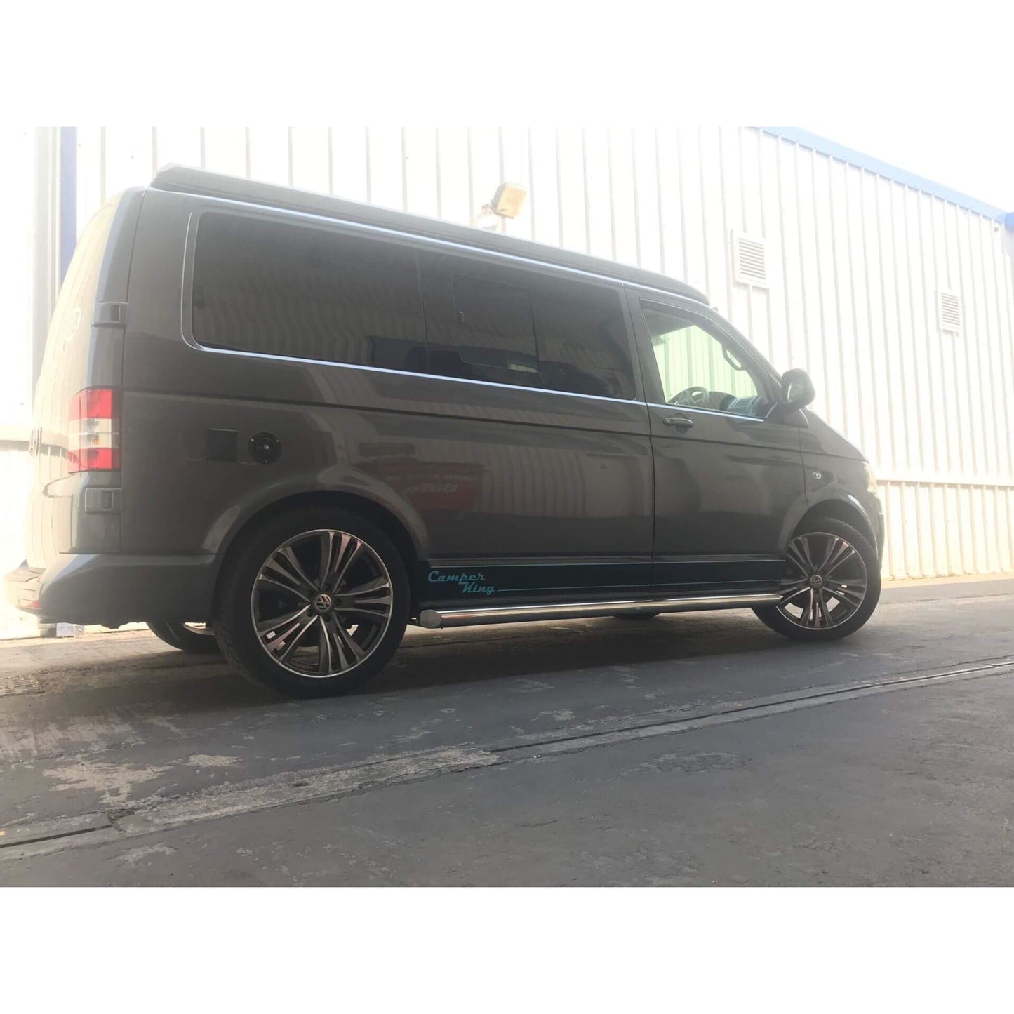 Direct4x4 Side Steps and Bars Stainless Steel Side Bars for Volkswagen Transporter T5 SWB