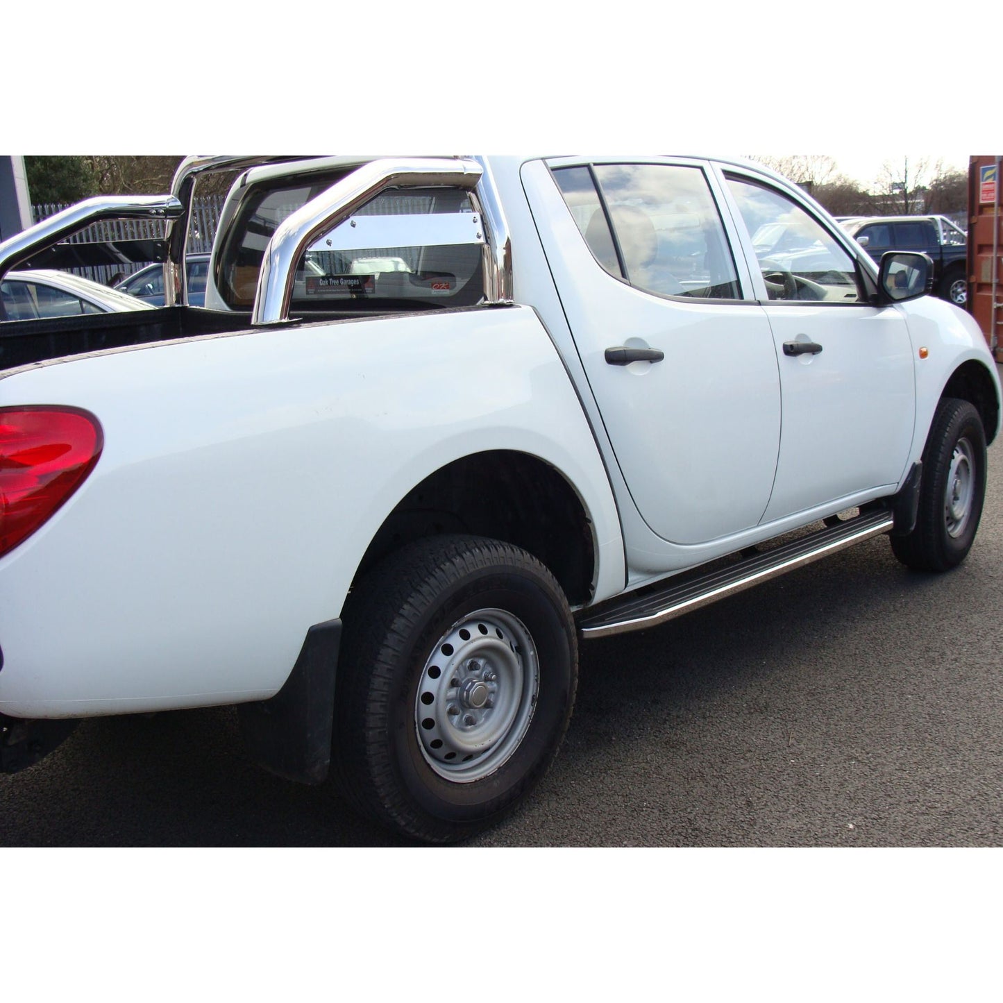 Direct4x4 Side Steps and Bars Raptor Side Steps Running Boards for Mitsubishi L200 Double Cab 2005-2015