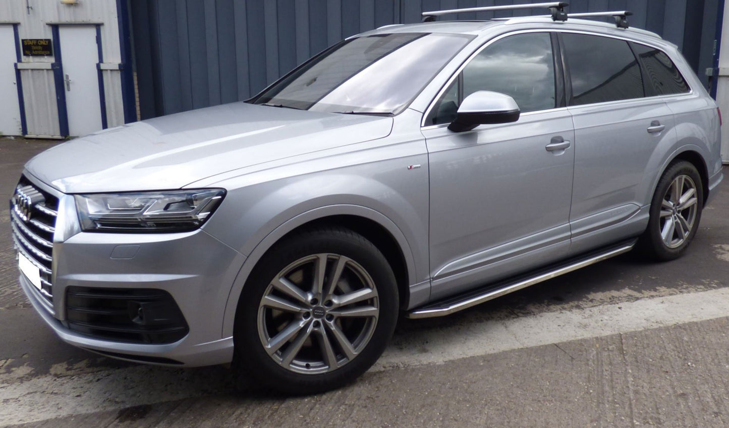 Direct4x4 Side Steps and Bars Raptor Side Steps Running Boards for Audi Q7 2016-2019