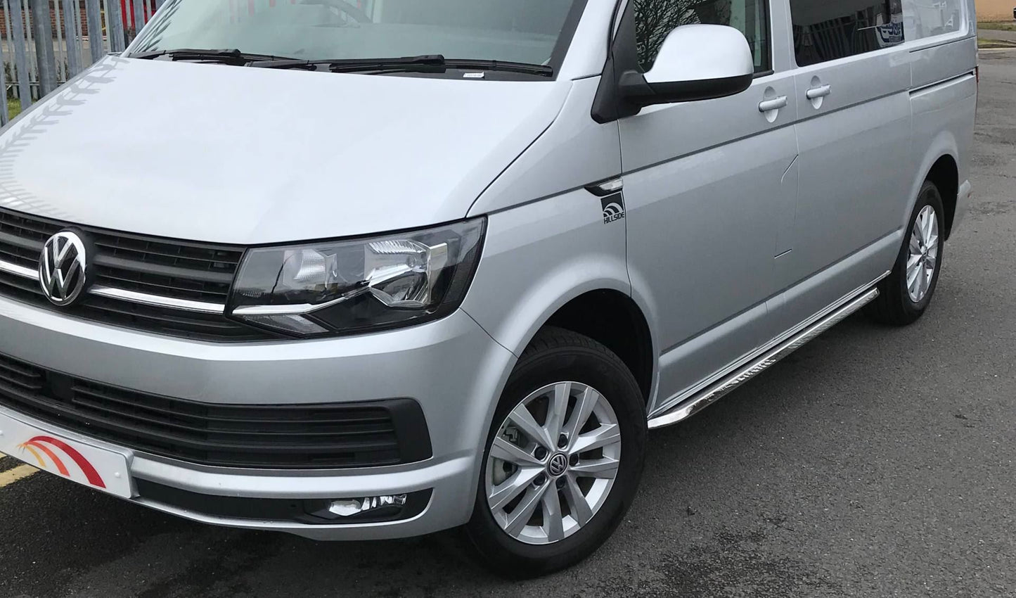Direct4x4 Side Steps and Bars Stainless Steel Angular OE Style Side Bars for Volkswagen Transporter T5 SWB