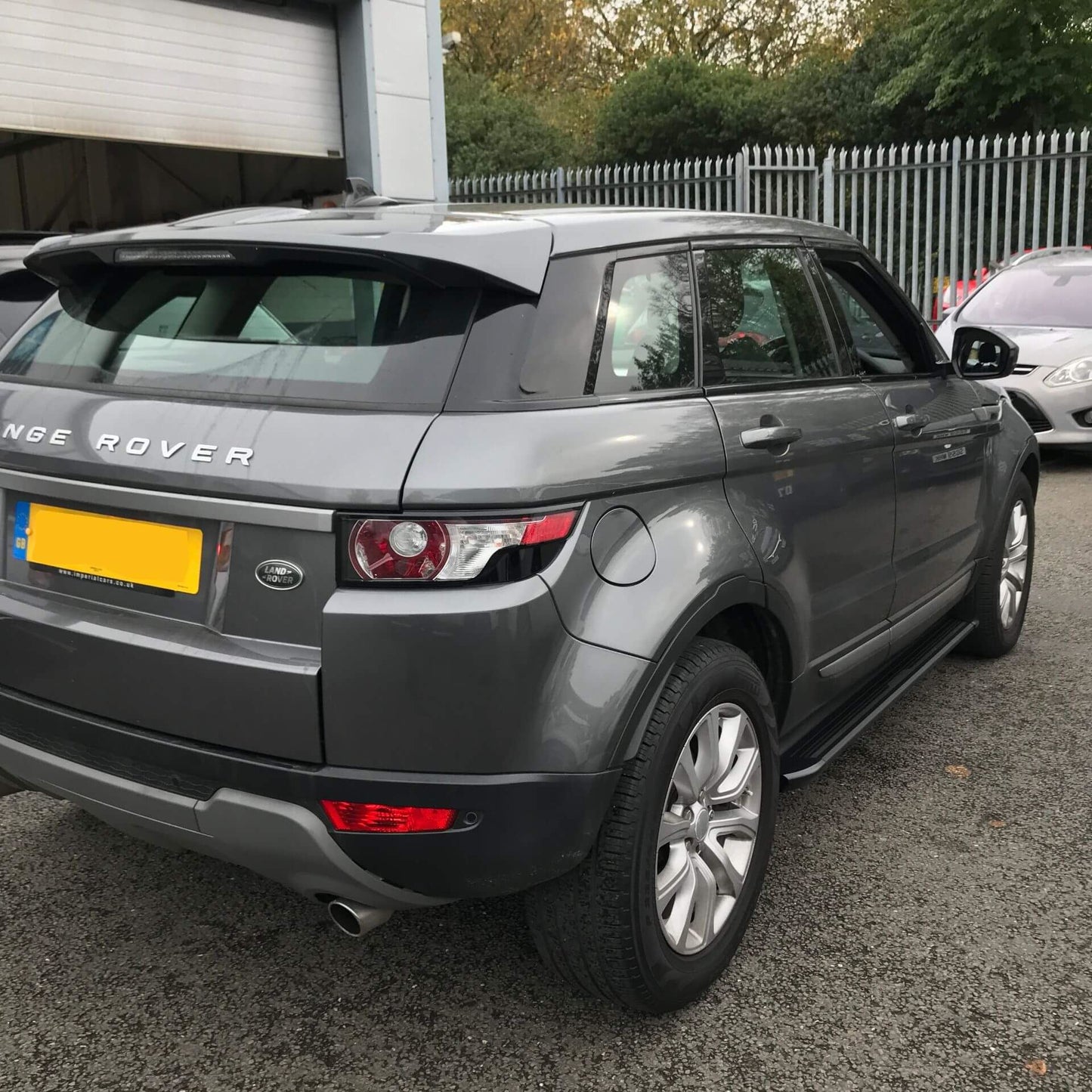 Direct4x4 Side Steps and Bars Puma Side Steps Running Boards for Range Rover Evoque Pure and Prestige 2011-2018