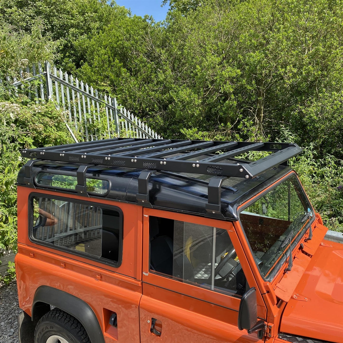 Direct4x4 Roof Racks Low Profile Open Bar Aluminium Roof Rack for Land Rover Defender 90 1983-2016