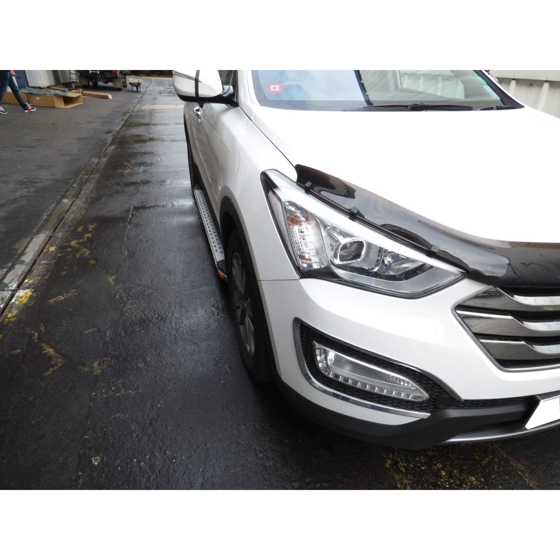 Direct4x4 Side Steps and Bars Freedom Side Steps Running Boards for Hyundai Santa Fe 2013-2018