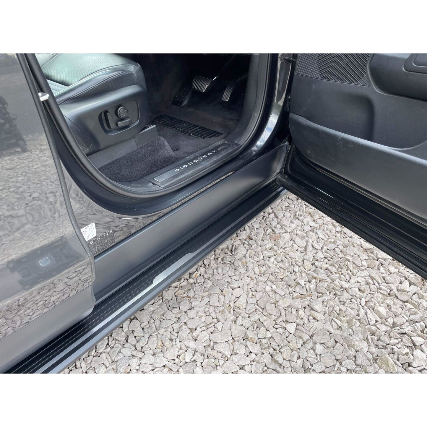 Direct4x4 Side Steps and Bars Puma Side Steps Running Boards for Land Rover Discovery 5 2017+