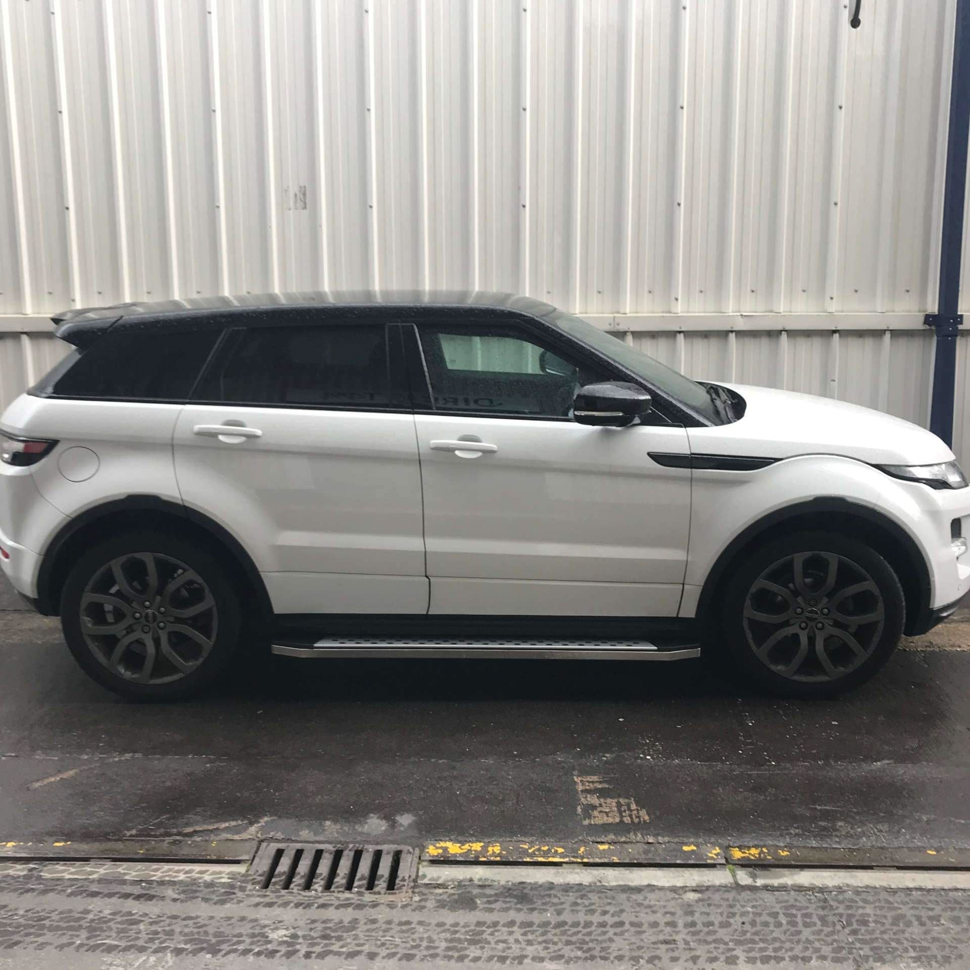 Direct4x4 Side Steps and Bars Freedom Side Steps Running Boards for Range Rover Evoque Dynamic/HSE 2011-2018