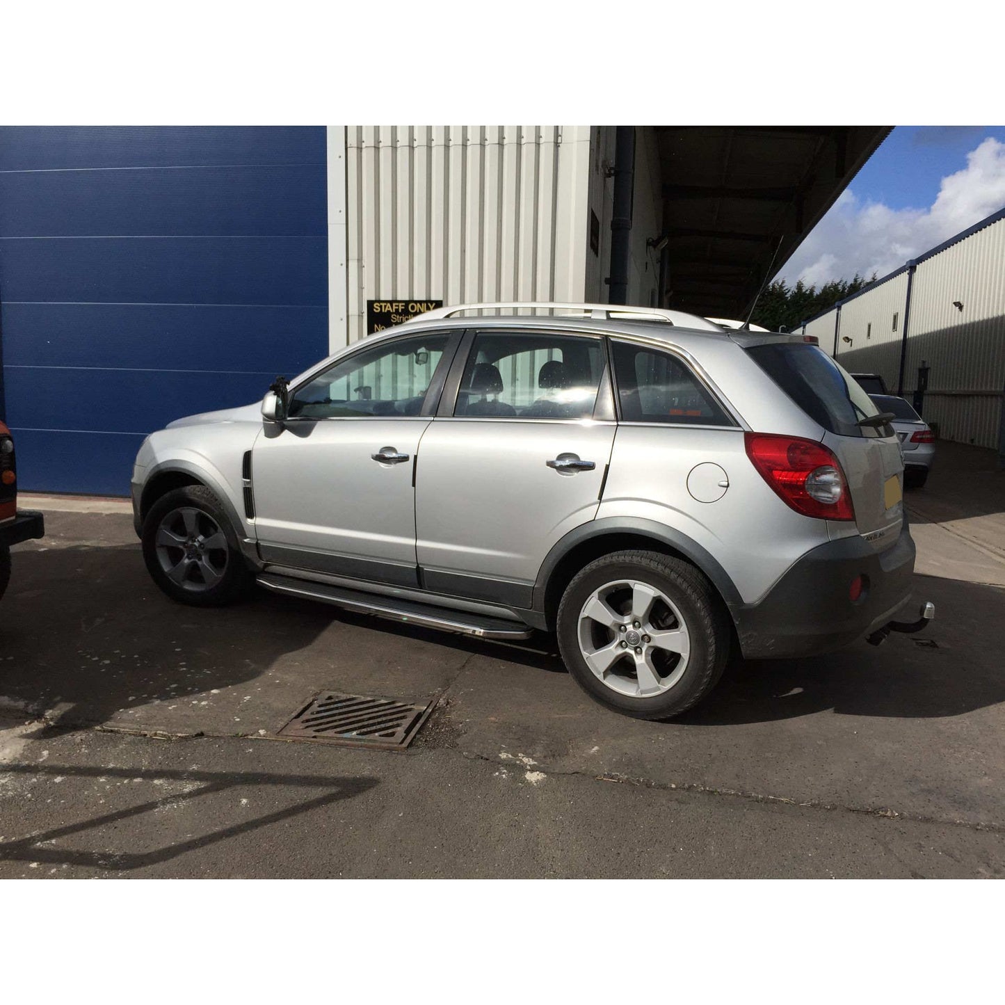 Direct4x4 Side Steps and Bars Raptor Side Steps Running Boards for Vauxhall Opel Antara 2006-2013