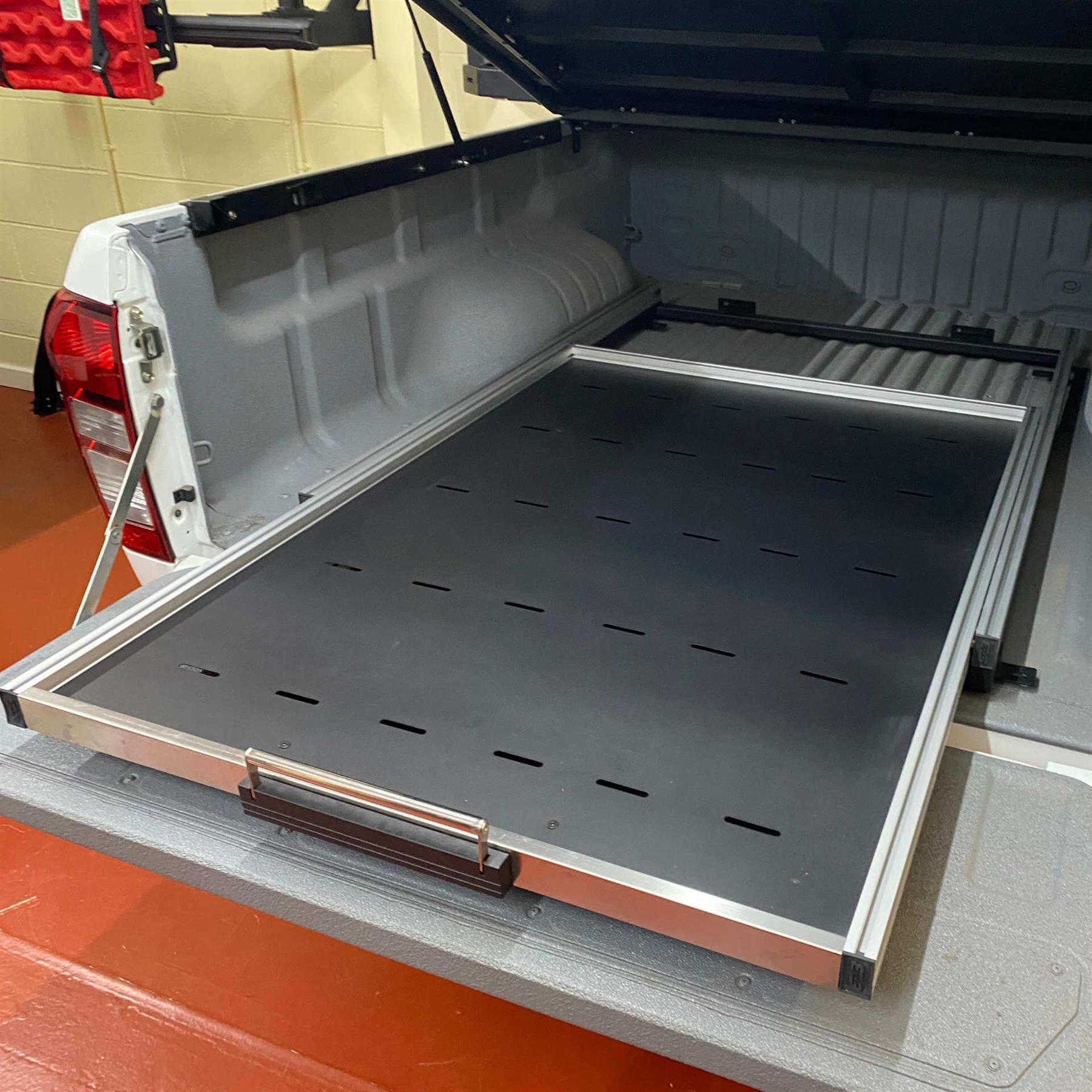 Direct4x4 Slideout Cargo Trays Universal Aluminium Full Width Glide Cargo Tray for Vans and Pickup Trucks