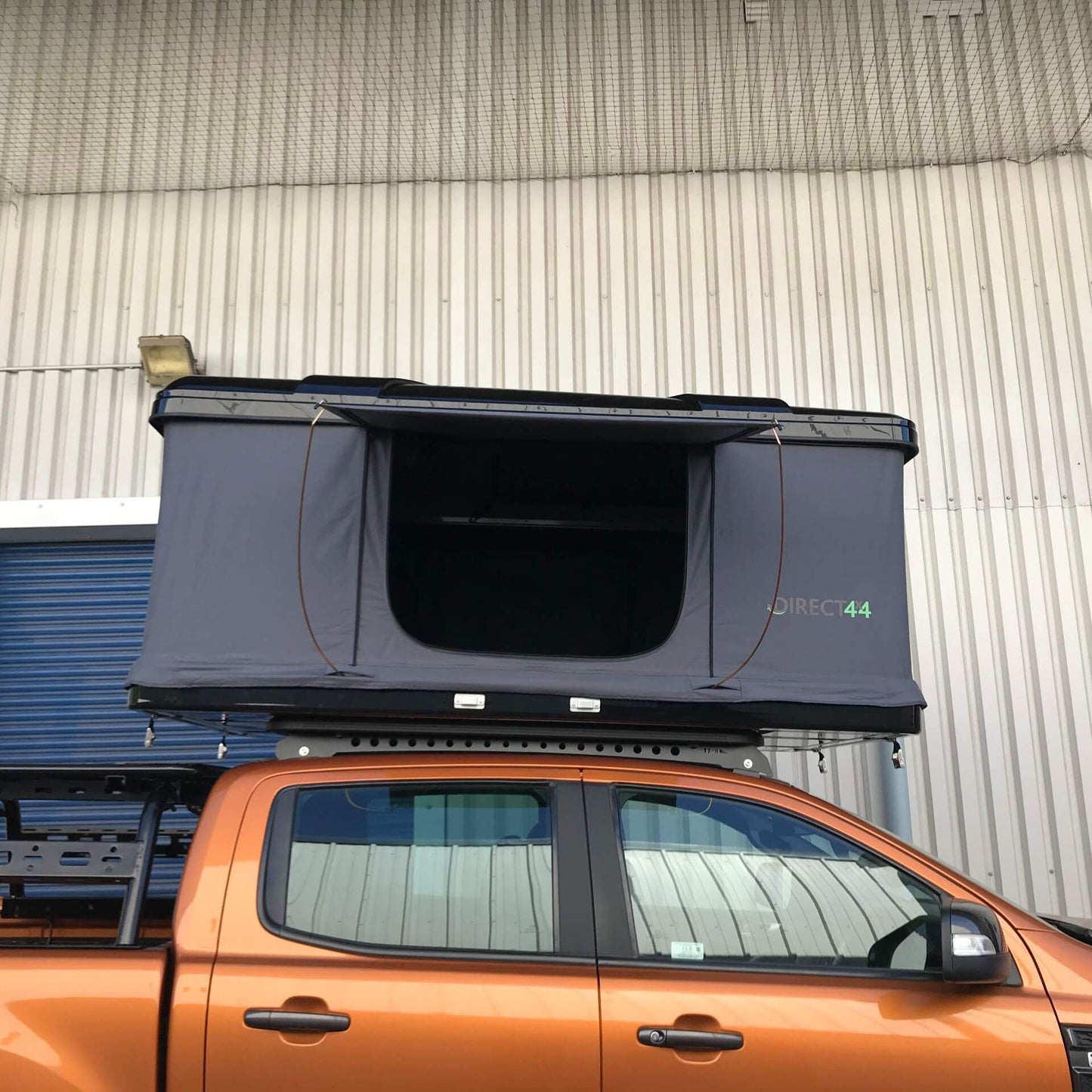 Direct4x4 Roof Top Tents Black Overland Expedition Hard Shell Pop-up 2 Person Roof Top Camping Tent