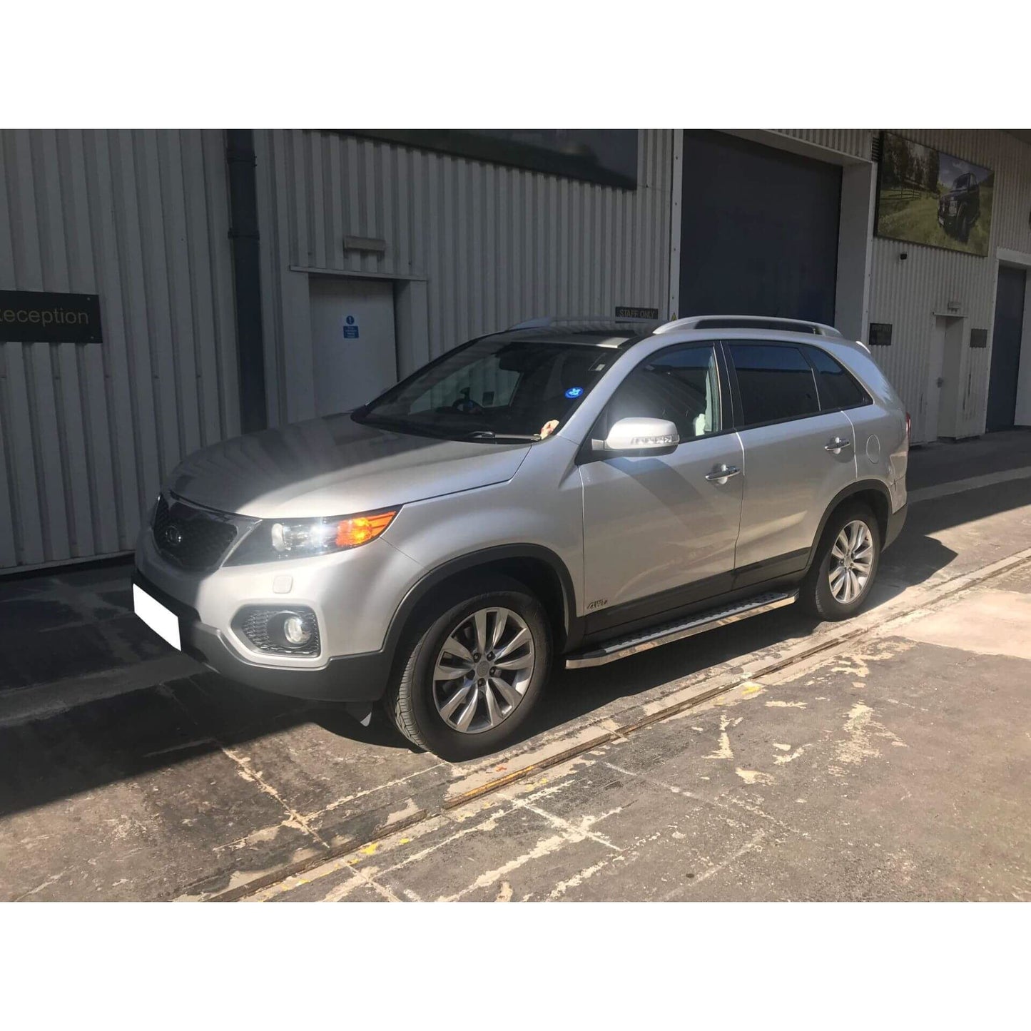 Direct4x4 Side Steps and Bars Freedom Side Steps Running Boards for Kia Sorento 2013-2015