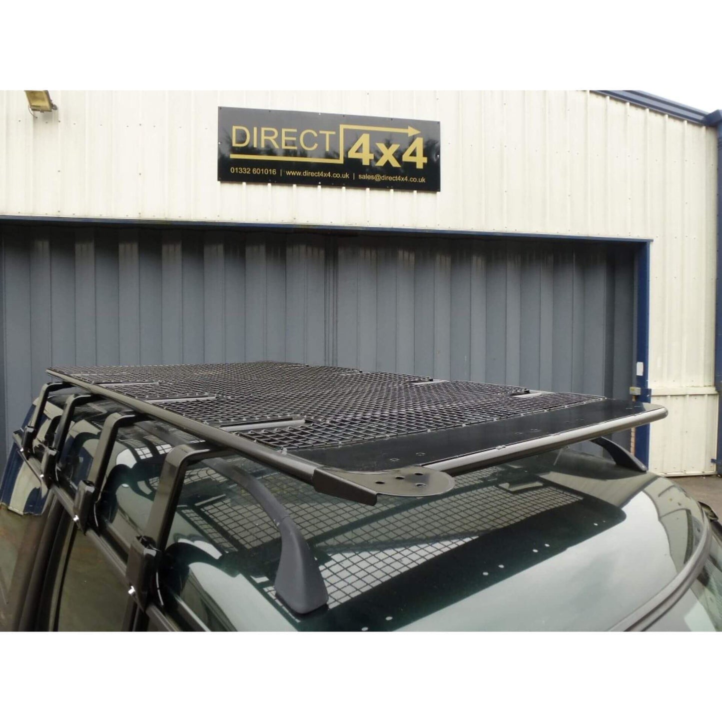 Direct4x4 Roof Racks Expedition Steel Flat Roof Rack for Land Rover Discovery 1 and 2