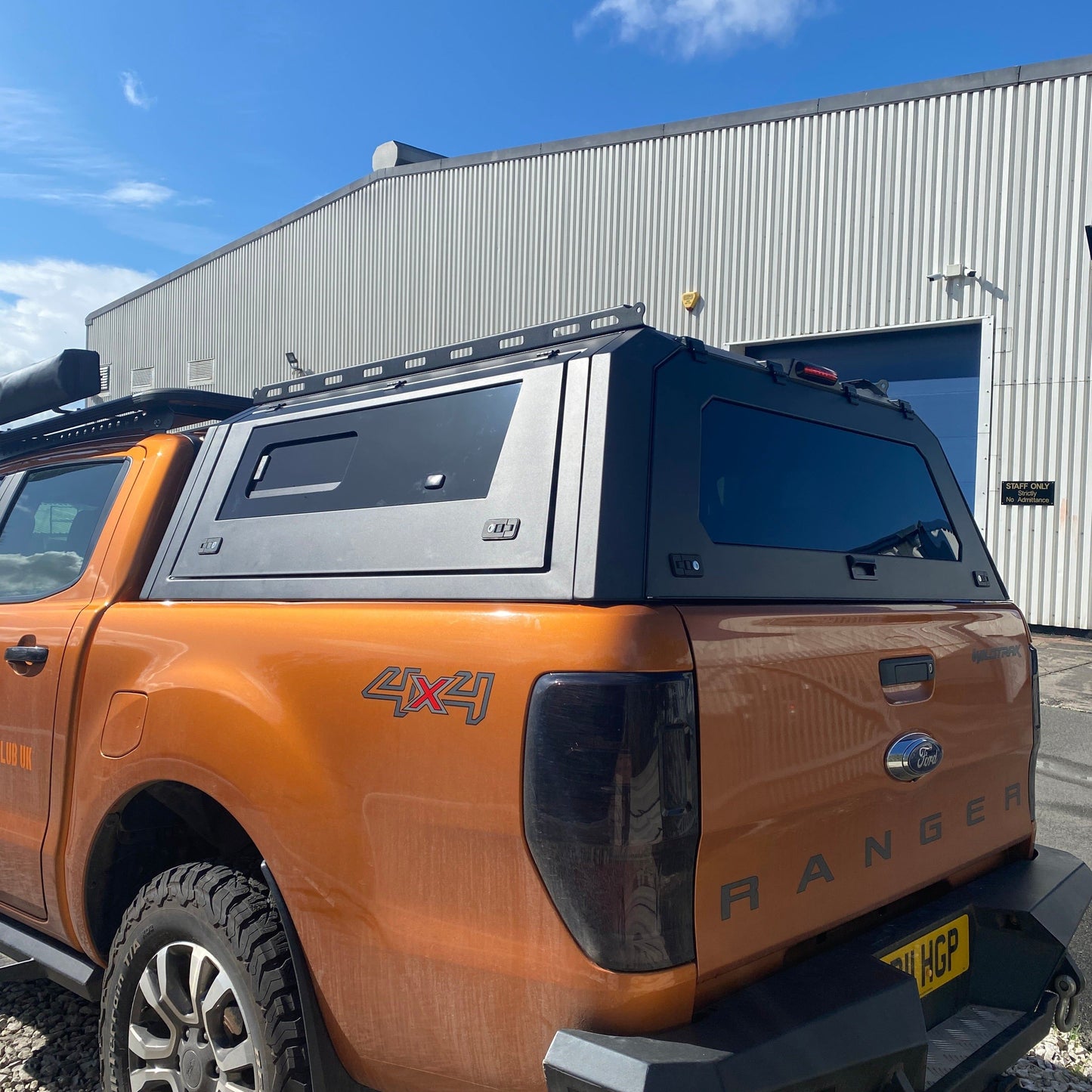 Direct4x4 Pickup Truck Hardtop Canopies Aluminium Expedition Load Bed Canopy for the Ford Ranger 2022+ MK4 T9 (P703) Double Cab