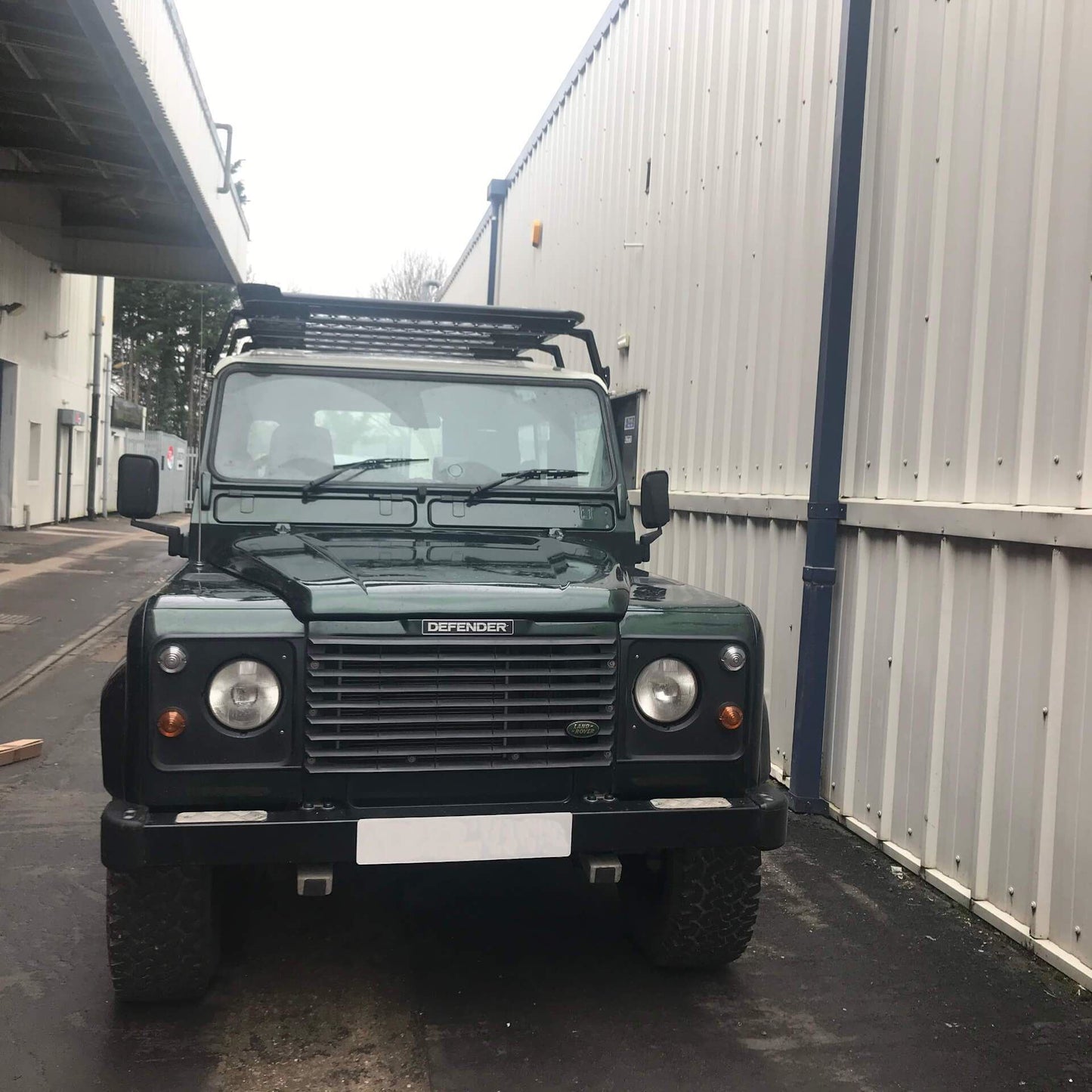 Direct4x4 Roof Racks Expedition Aluminium Flat Roof Rack for Land Rover Defender 90 1983-2016