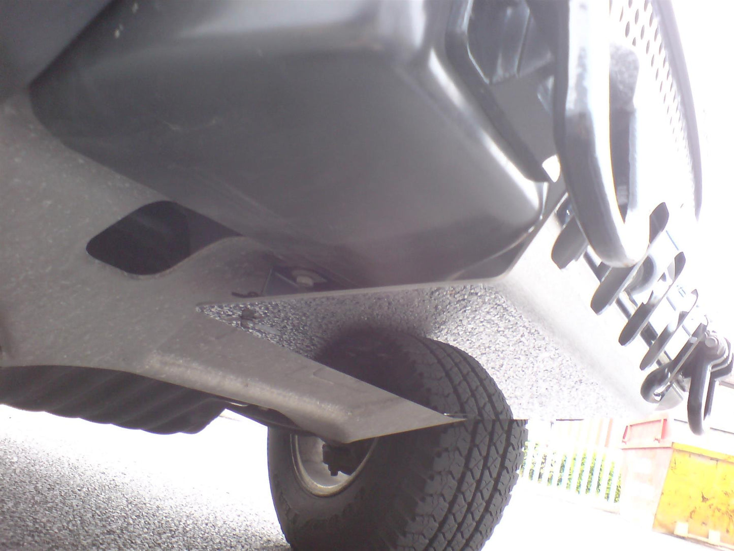 Direct4x4 Trim Accessories Stainless Steel Sump Guard fo rthe Hummer H3