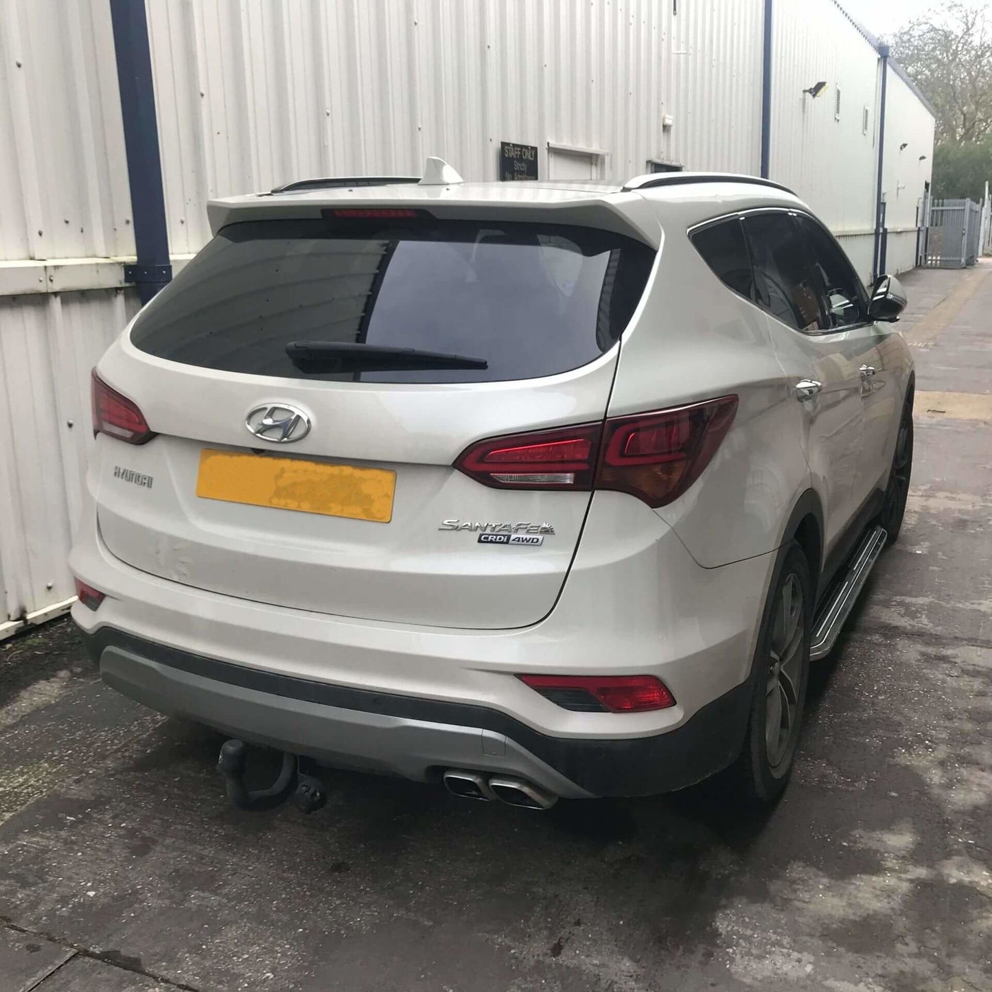 Direct4x4 Side Steps and Bars Premier Side Steps Running Boards for Hyundai Santa Fe 2010-2012