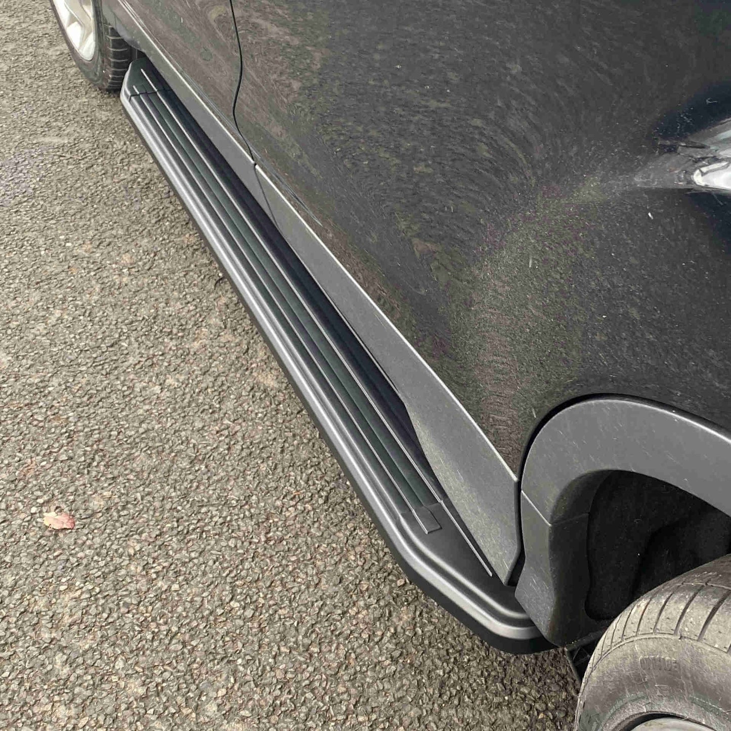 Direct4x4 Side Steps and Bars Black Raptor Side Steps Running Boards for the Ford Kuga 2013-2019
