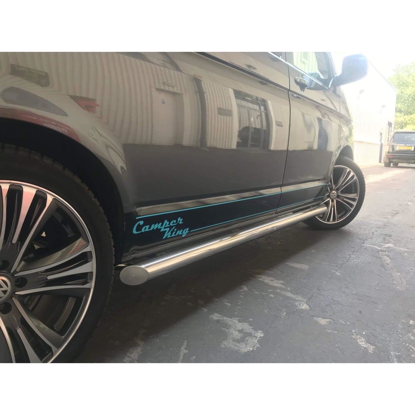 Direct4x4 Side Steps and Bars Stainless Steel Side Bars for Volkswagen Transporter T5 SWB
