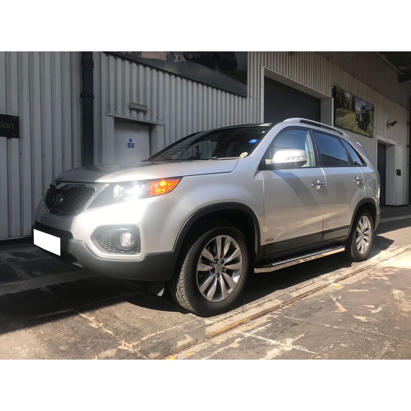 Direct4x4 Side Steps and Bars Freedom Side Steps Running Boards for Kia Sorento 2013-2015