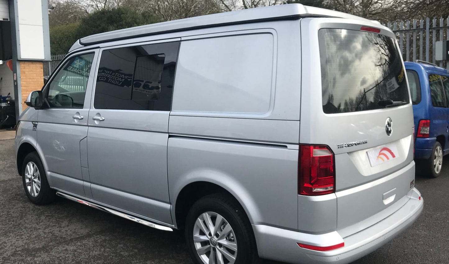 Direct4x4 Side Steps and Bars Stainless Steel Angular OE Style Side Bars for Volkswagen Transporter T5 SWB