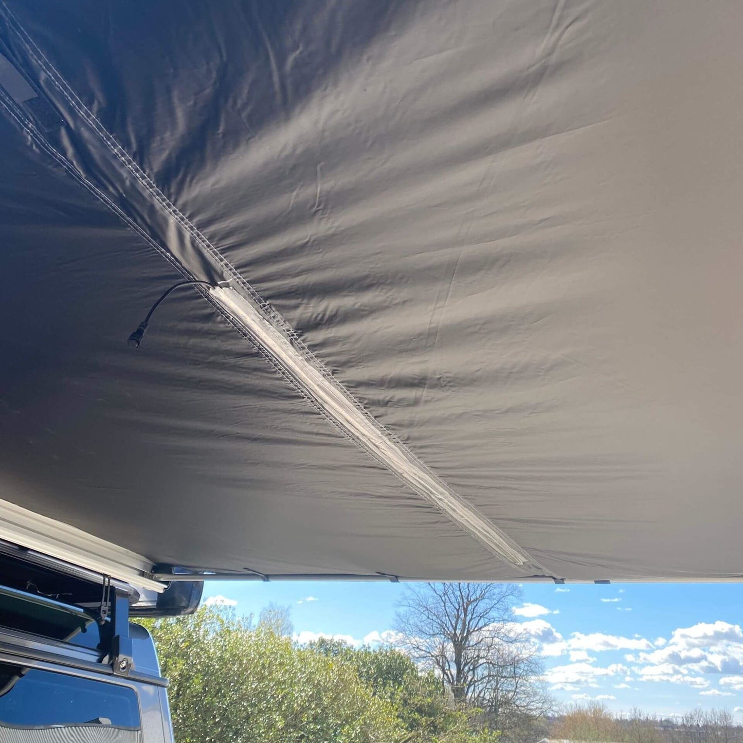 Direct4x4 Side Awnings Expedition Overland Aluminium Hard Cover Pull-out 2.5mx3m Vehicle Side Awning