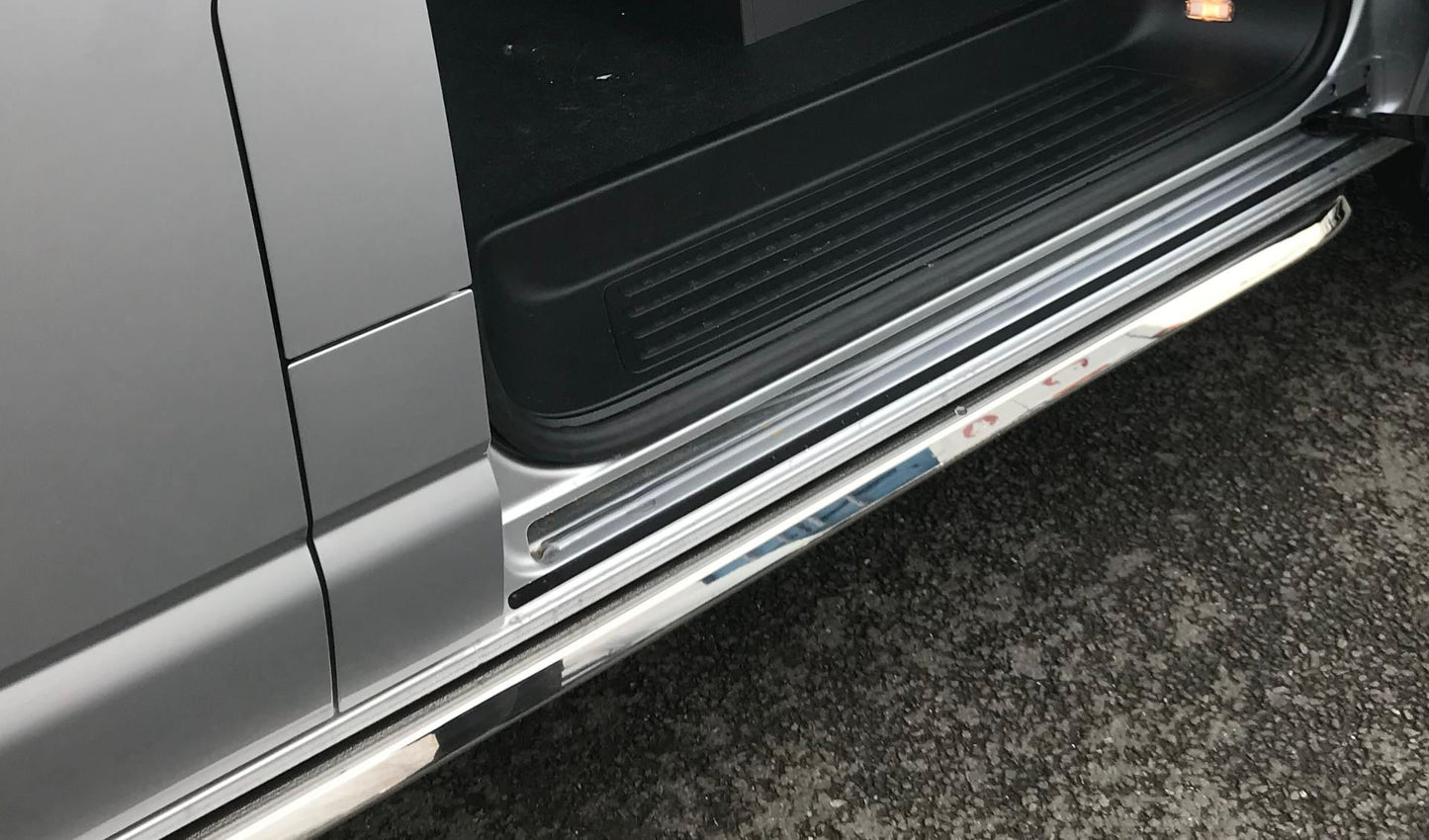 Direct4x4 Side Steps and Bars Stainless Steel Angular OE Style Side Bars for the Volkswagen Transporter T6 SWB