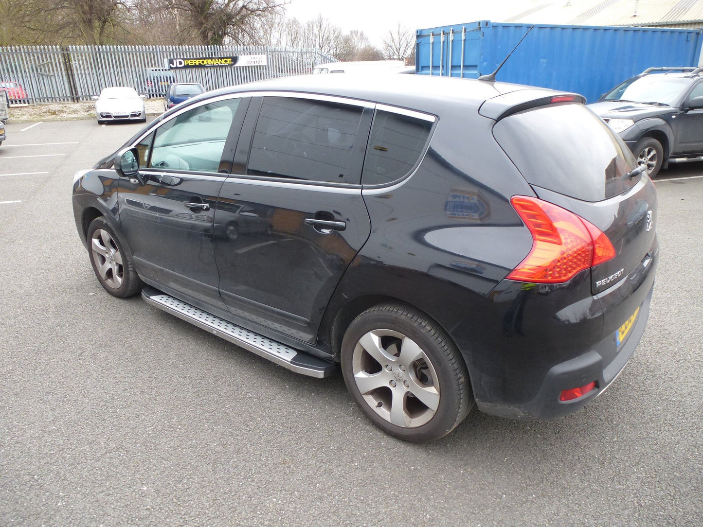 Direct4x4 Side Steps and Bars Freedom Side Steps Running Boards for Peugeot 3008 2009-2016