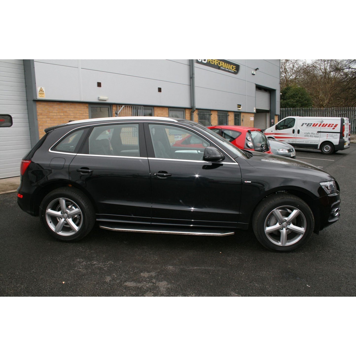 Direct4x4 Side Steps and Bars Raptor Side Steps Running Boards for Audi Q5 2009-2016