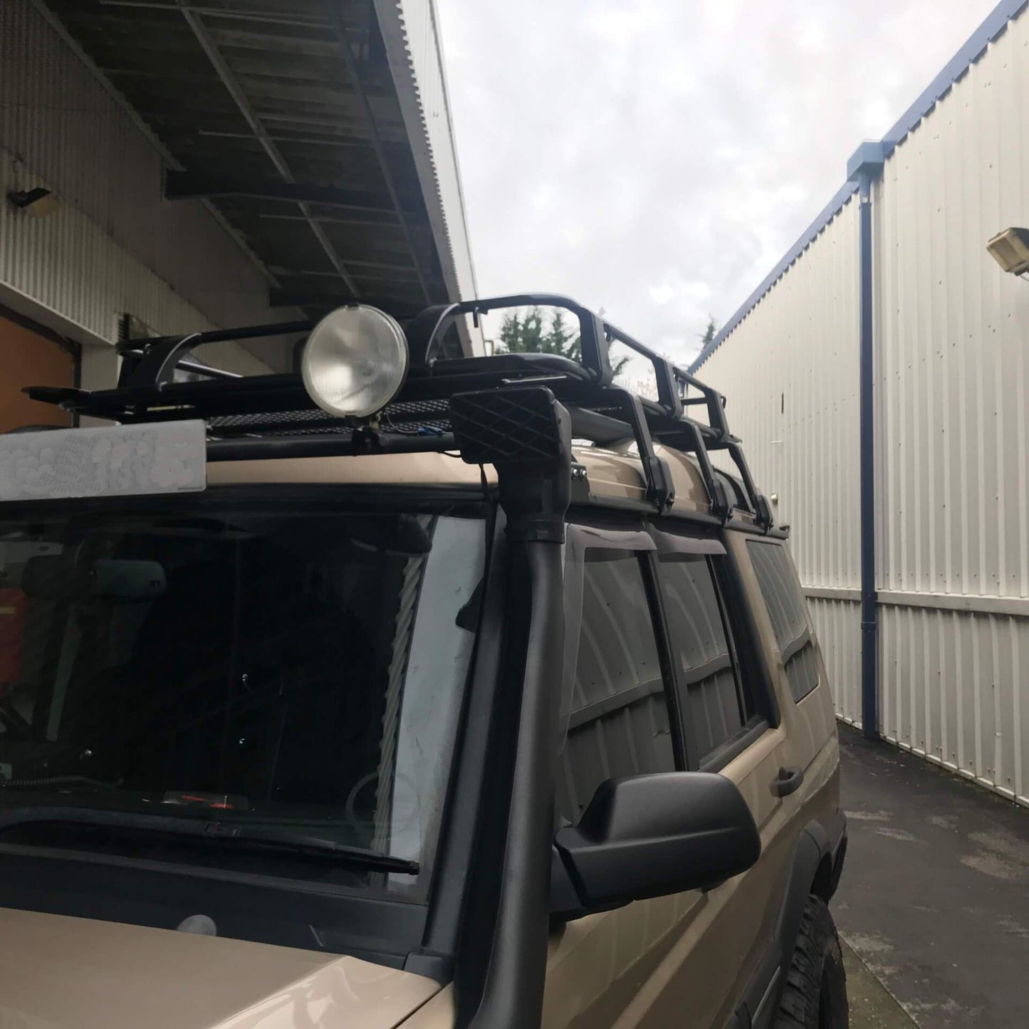 Direct4x4 Roof Racks Expedition Steel Full Basket Roof Rack for Land Rover Discovery 1 and 2