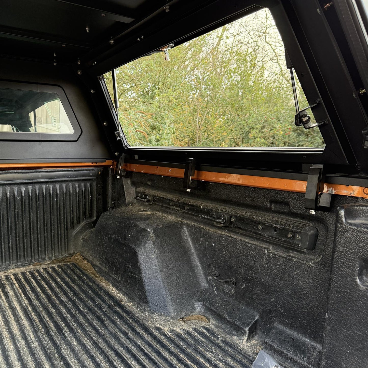 Direct4x4 Pickup Truck Hardtop Canopies Aluminium Slide Window Load Bed Canopy for the Ford Ranger 2012-2022 Double Cab