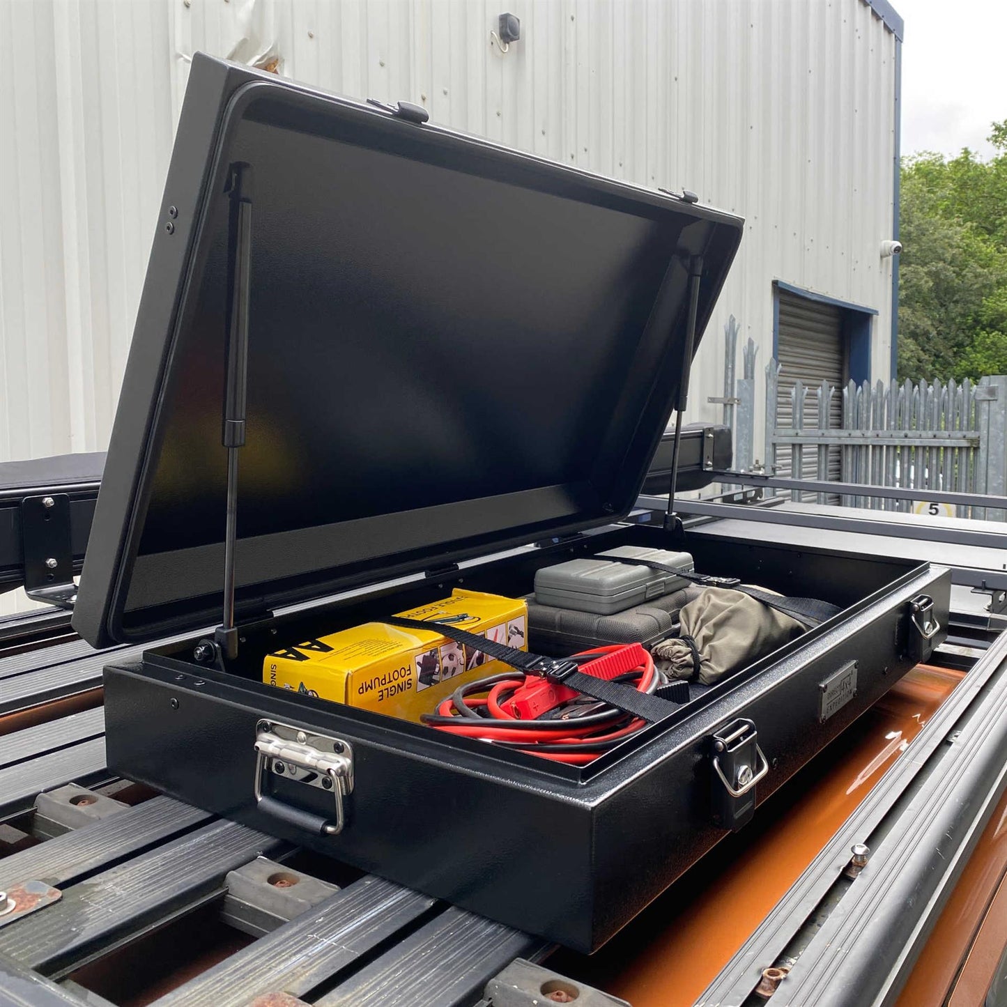 Expedition Aluminium 4WD Lockable Roof Top Storage Box (90cm x 50cm)