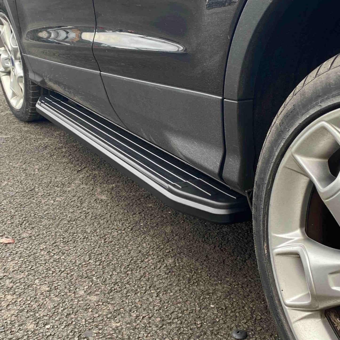 Direct4x4 Side Steps and Bars Black Raptor Side Steps Running Boards for the Ford Kuga 2013-2019
