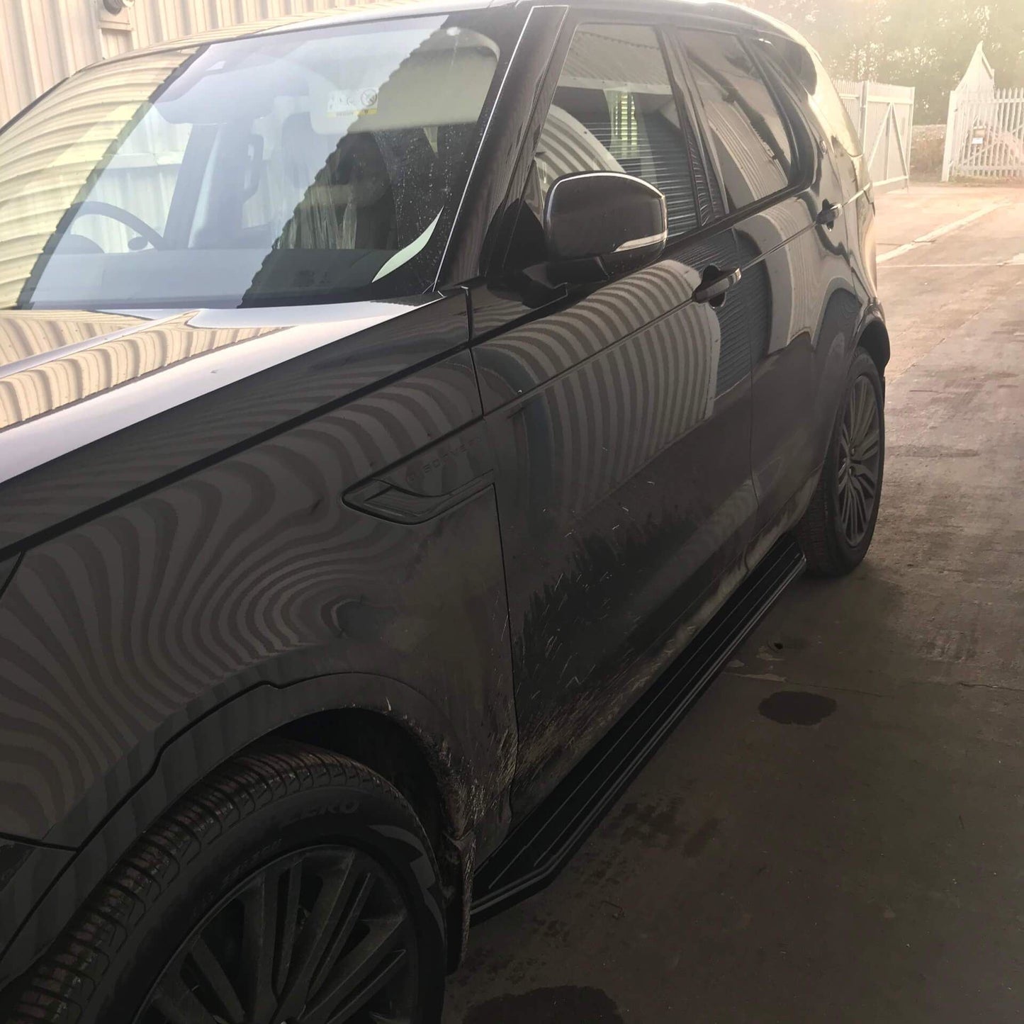 Direct4x4 Side Steps and Bars Black Raptor Side Steps Running Boards for Land Rover Discovery 5 2017+